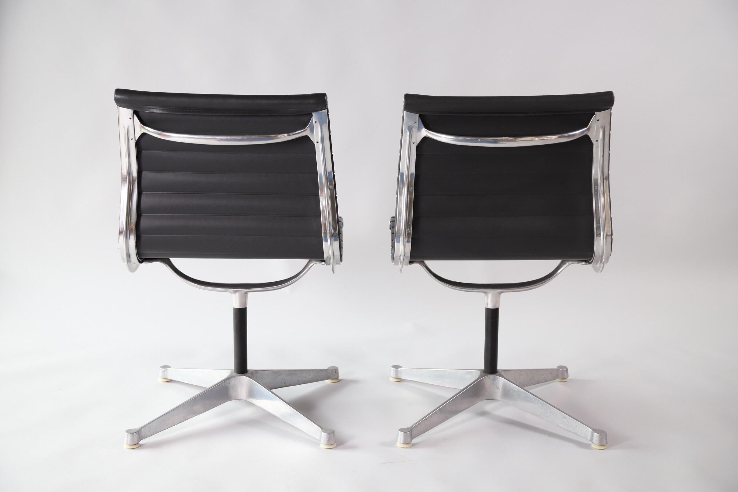 Aluminum Group Chairs by Eames for Herman Miller 8