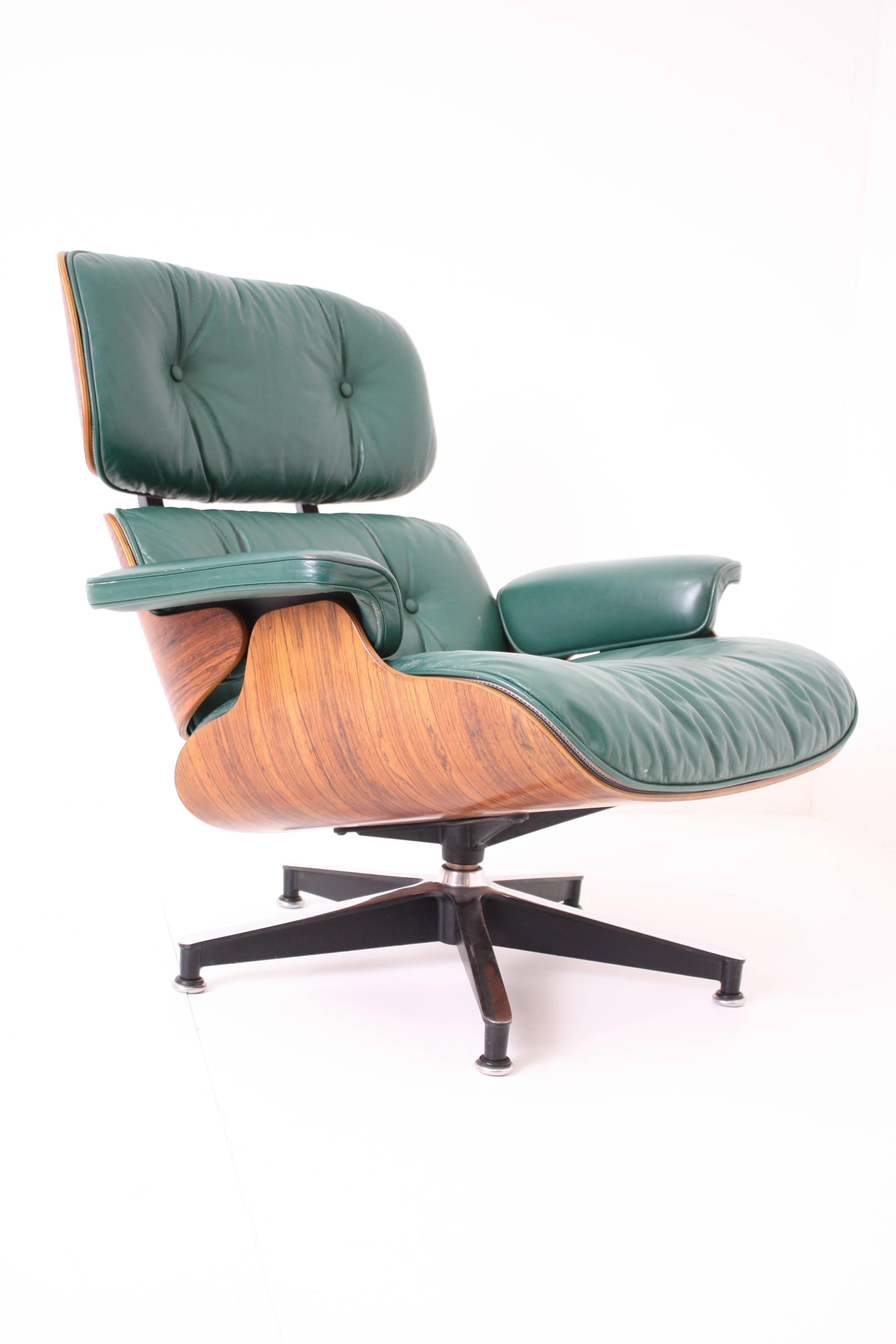Mid-Century Modern Rosewood Eames Lounge Chair and Ottoman for Herman Miller in Rare Green Leather