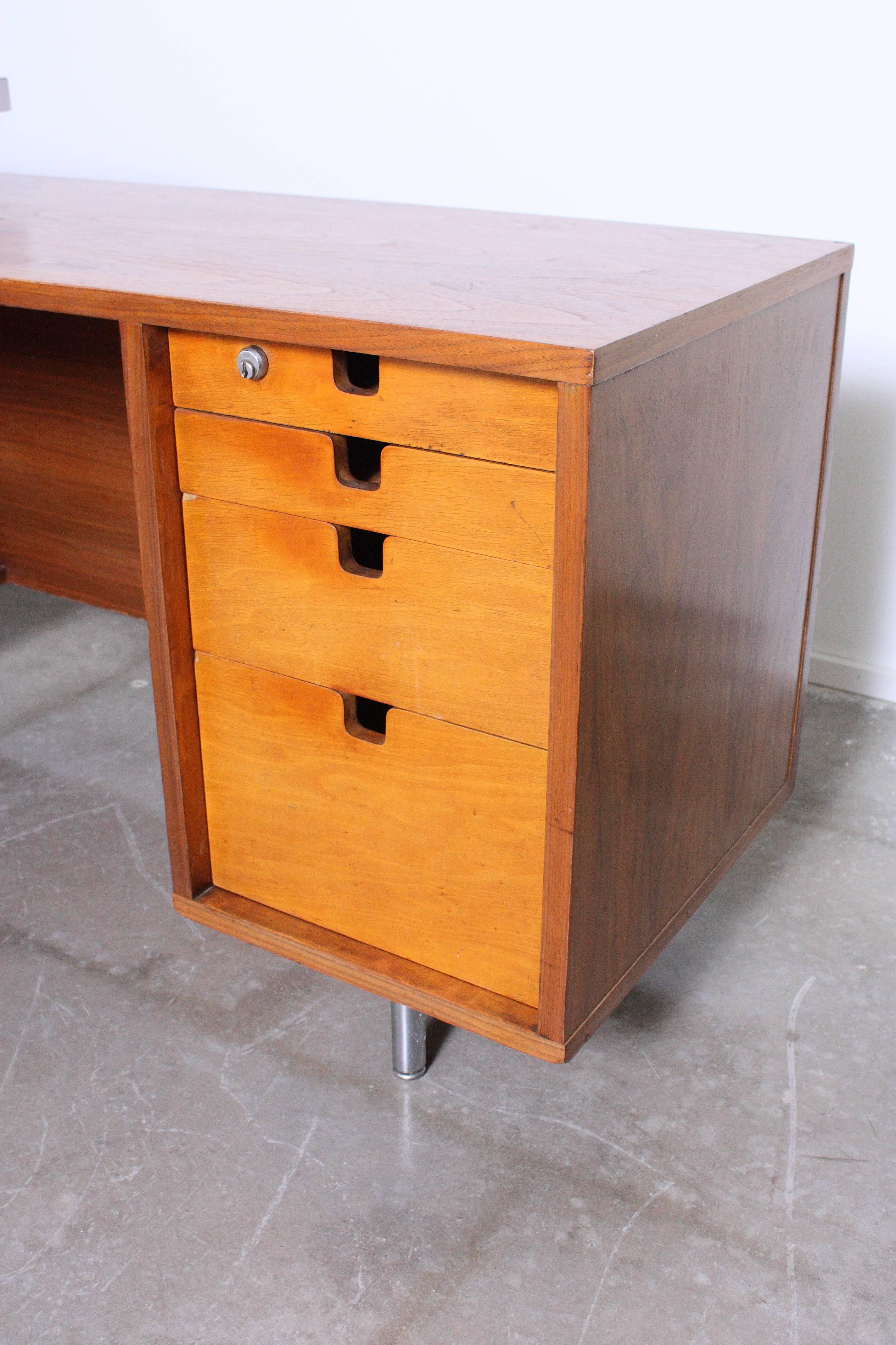 George Nelson Desk for Herman Miller with Open Credenza Return In Good Condition In Oklahoma City, OK