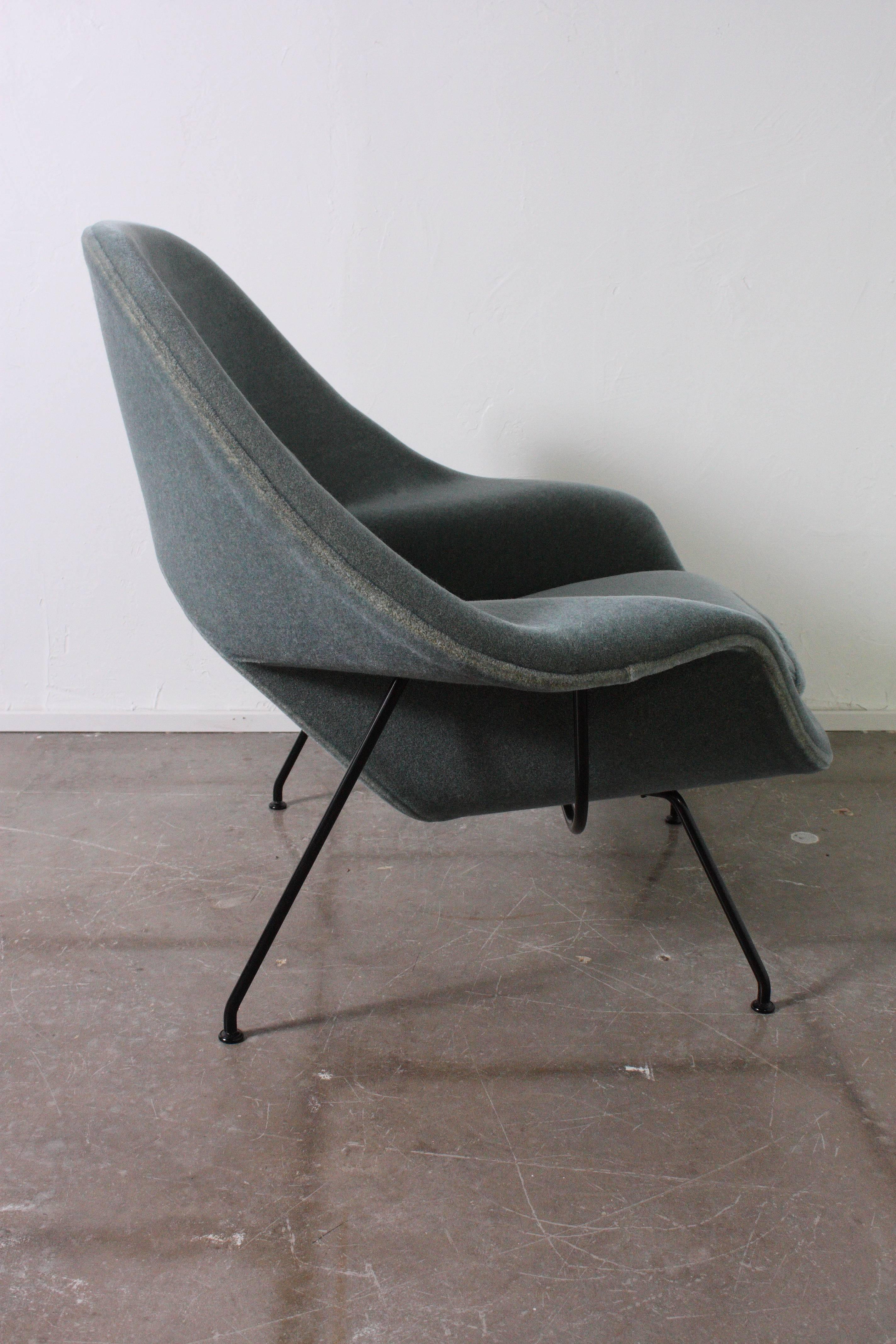 American Eero Saarinen Womb Chair for Knoll