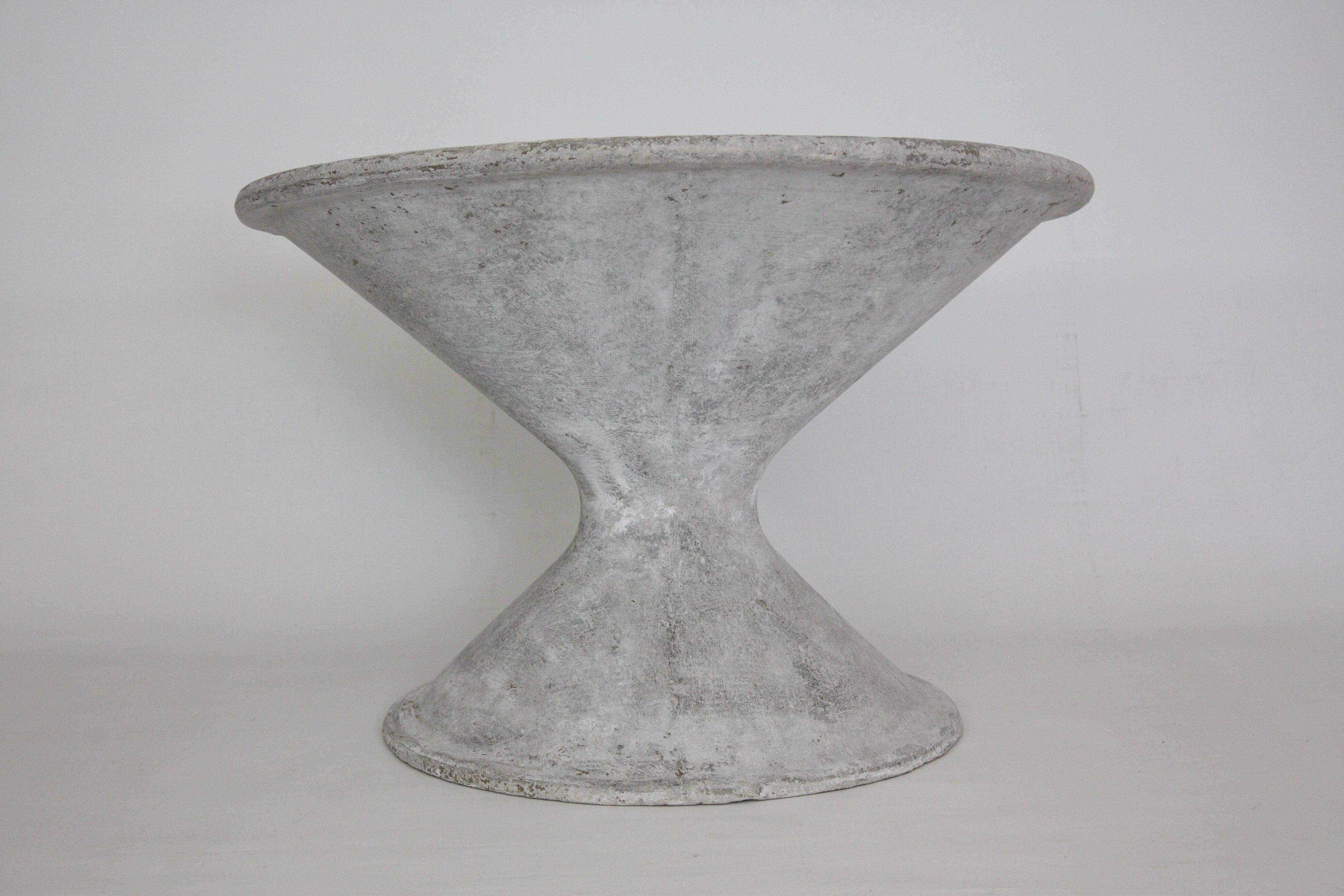 Mid-Century Modern Concrete Planter by Willy Guhl for Eternit