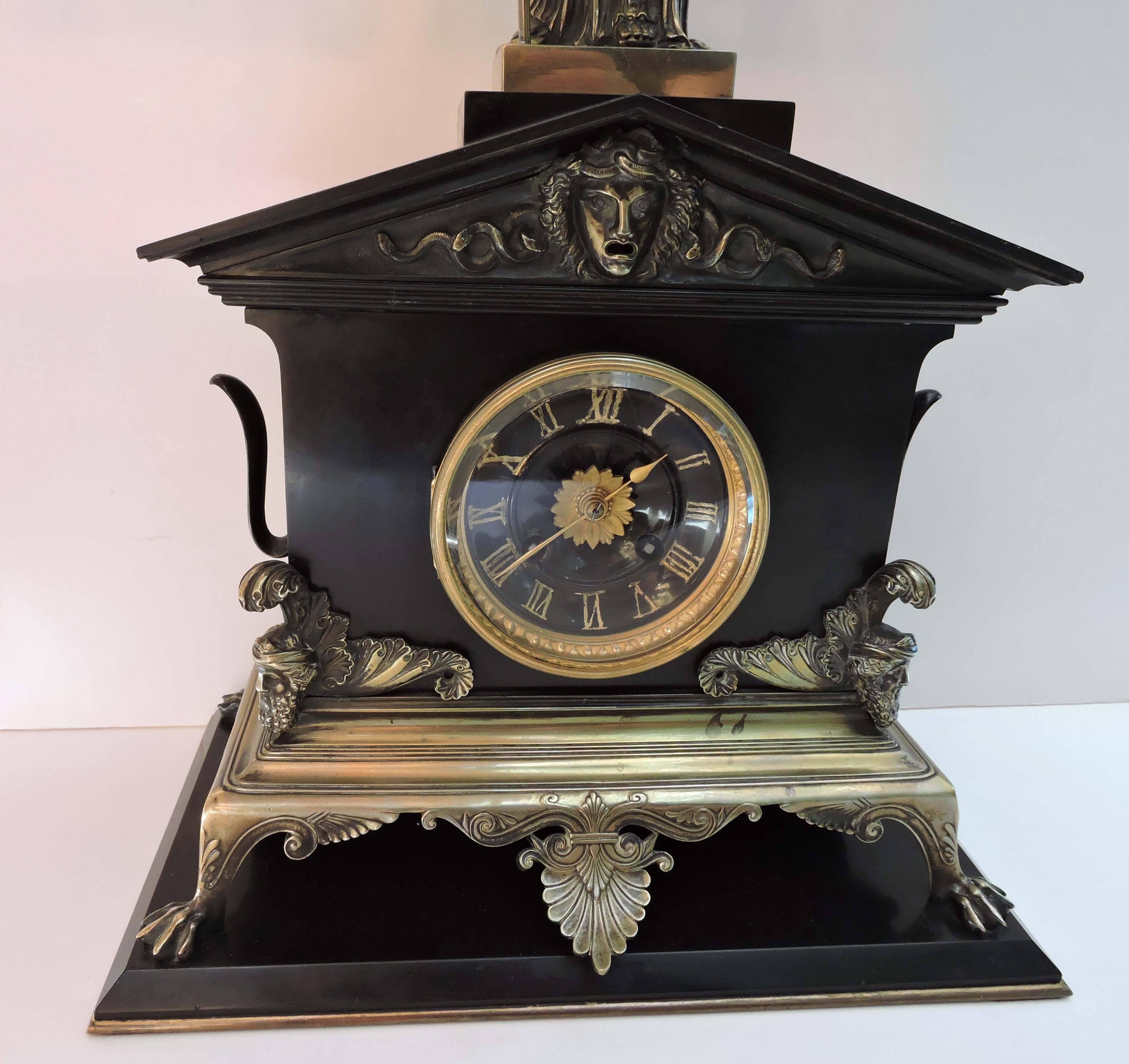 French Japy Freres Bronze and Slate Figural Clock, Medaille D'or, 1867 In Excellent Condition For Sale In Toronto, ONTARIO