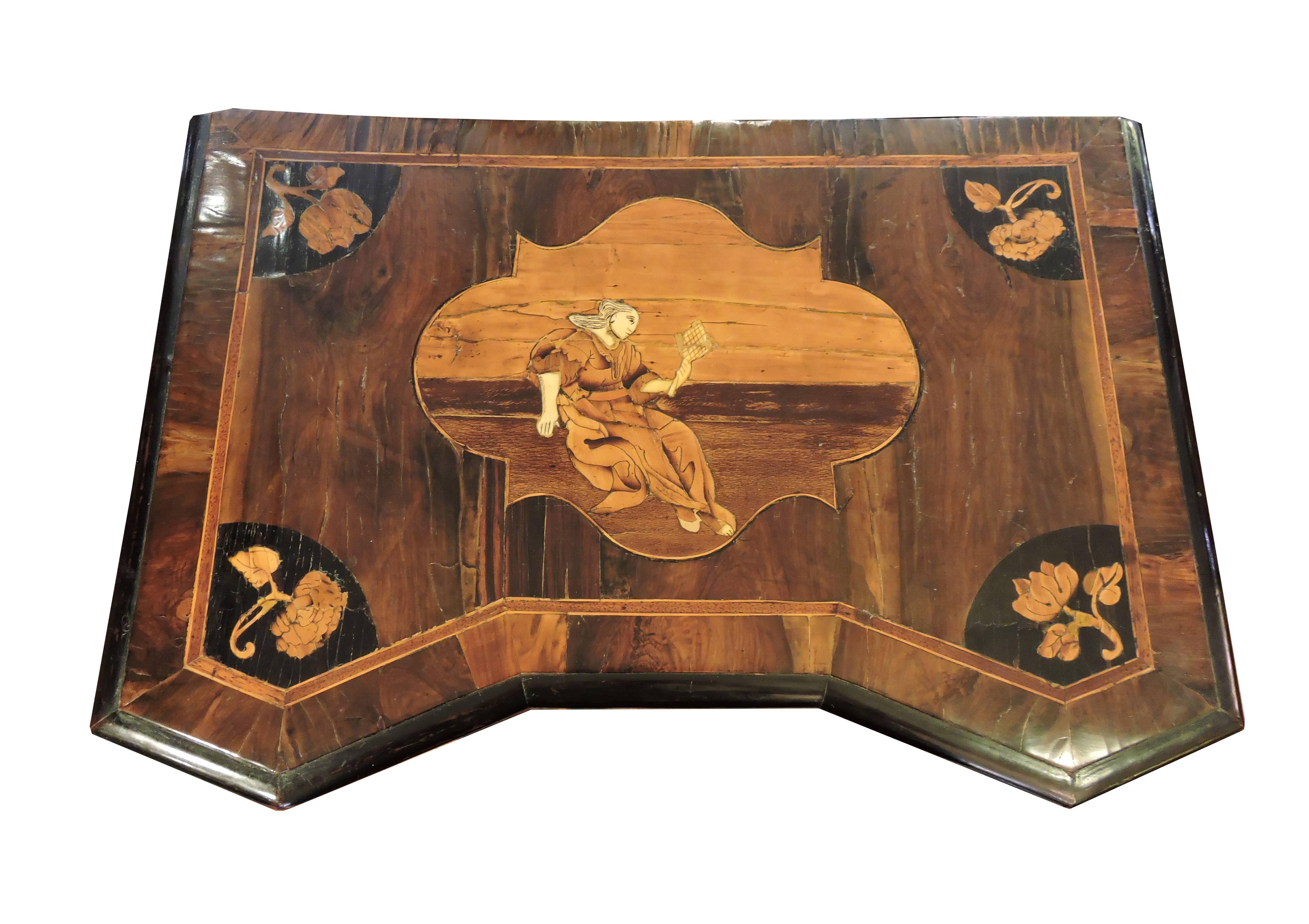 Inlay Italian 18th Century Walnut and Ebony Commode Inlaid with Bone and Fruit Woods For Sale
