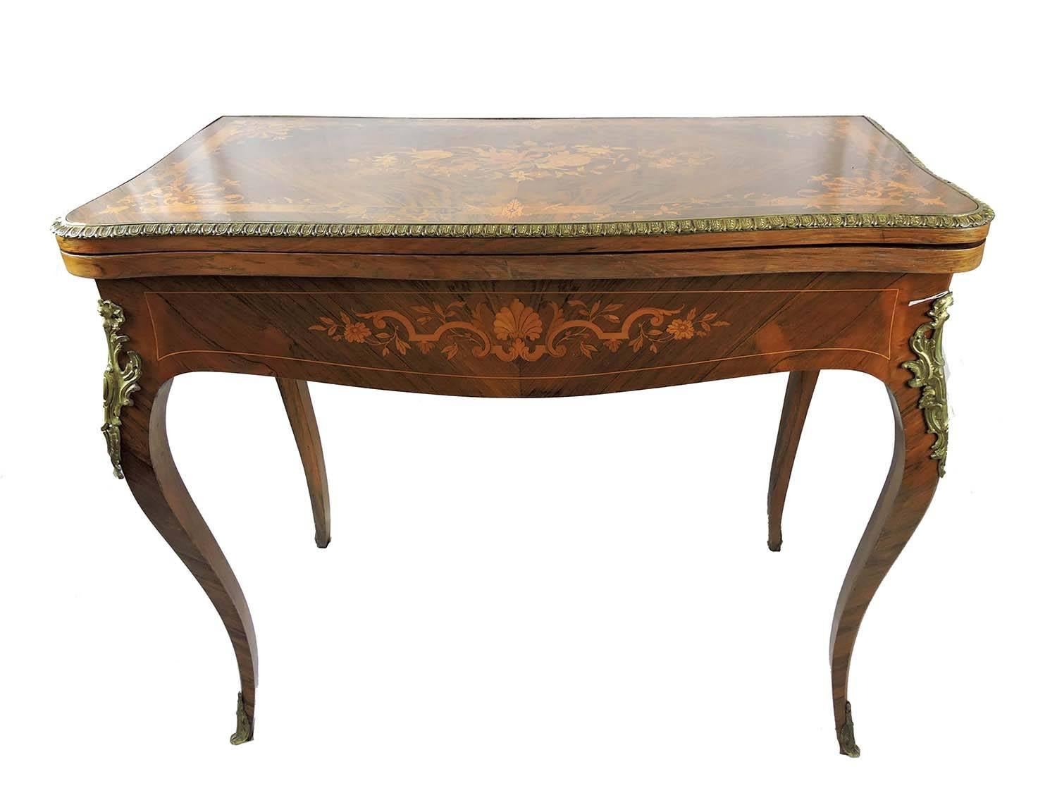 19th Century Louis XV Style Marquetry Games Table with Gilt Bronze Mounts In Excellent Condition In Toronto, ONTARIO