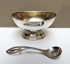 Six American Sterling Salt Cellars and Spoons by Webster Co., circa 1910