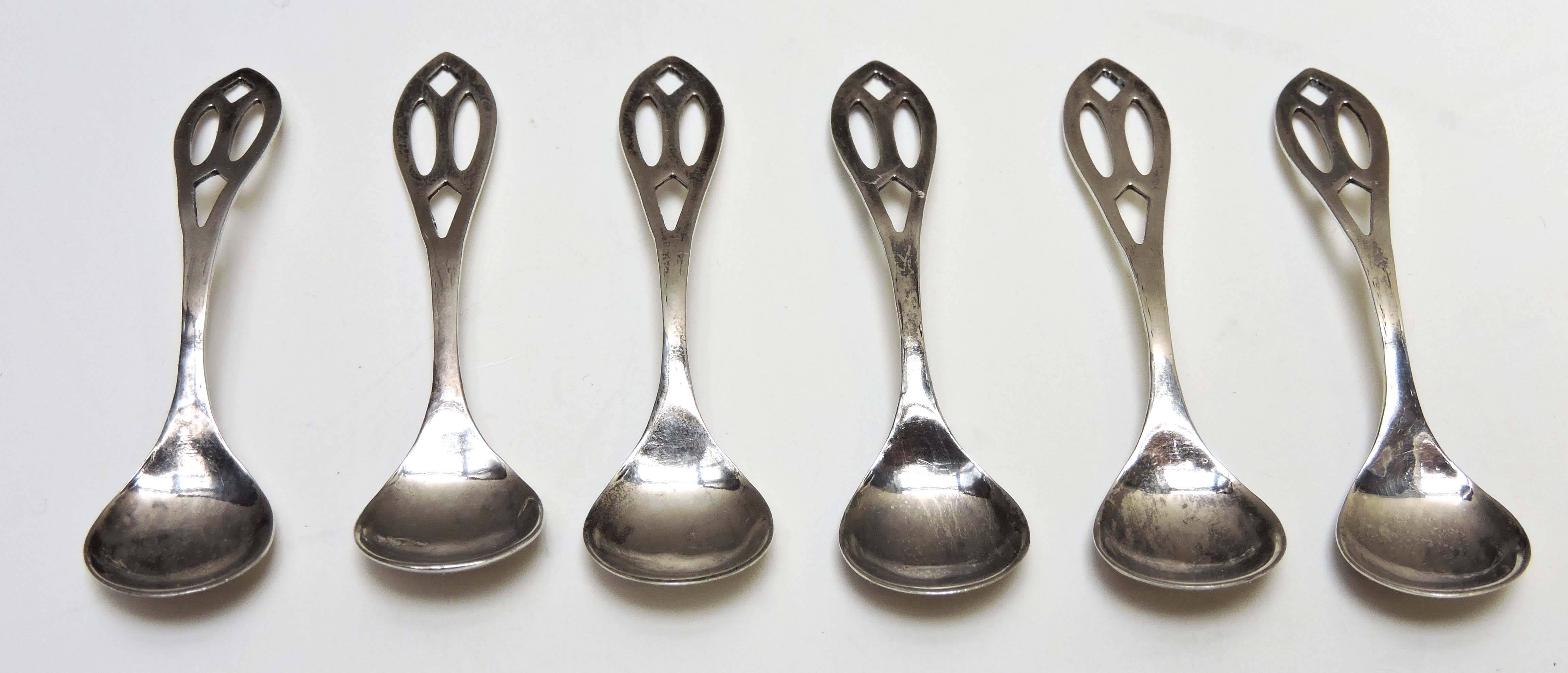 Arts and Crafts Six American Sterling Salt Cellars and Spoons by Webster Co., circa 1910 For Sale