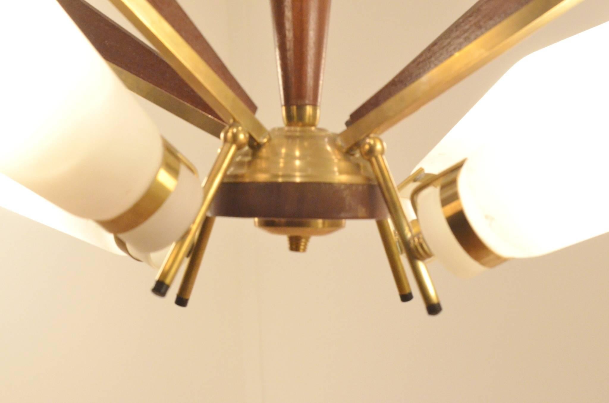 Brass Italian Mid-Century Modern Design Suspended Glass and Teakwood Lamp Chandelier