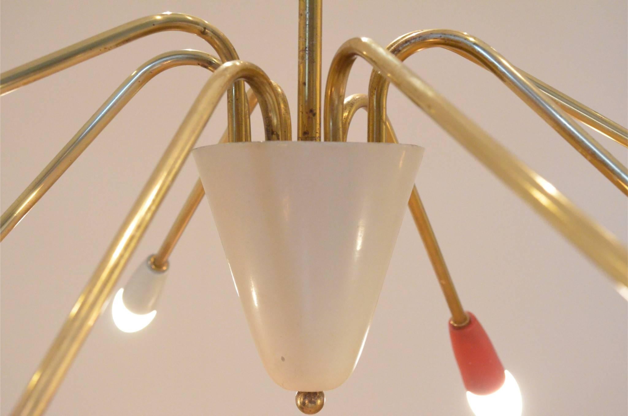 Italian Mid-Century Design 1950s Spider Shaped Quadricolor Metal Chandelier In Excellent Condition In Brussels, Ixelles
