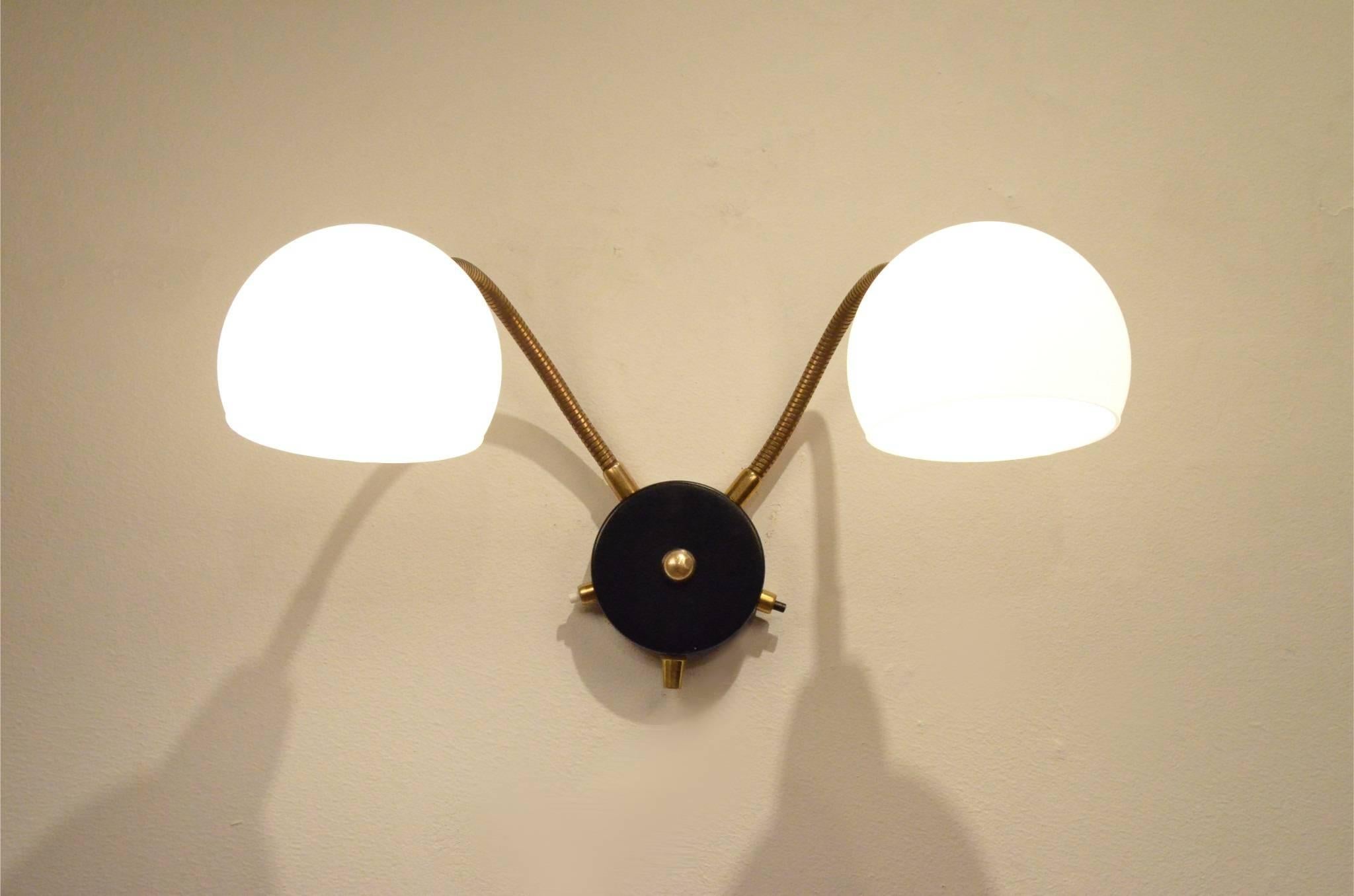 Mid-Century French Design Glass Balls and Flexible Brass Arm Sconce 4