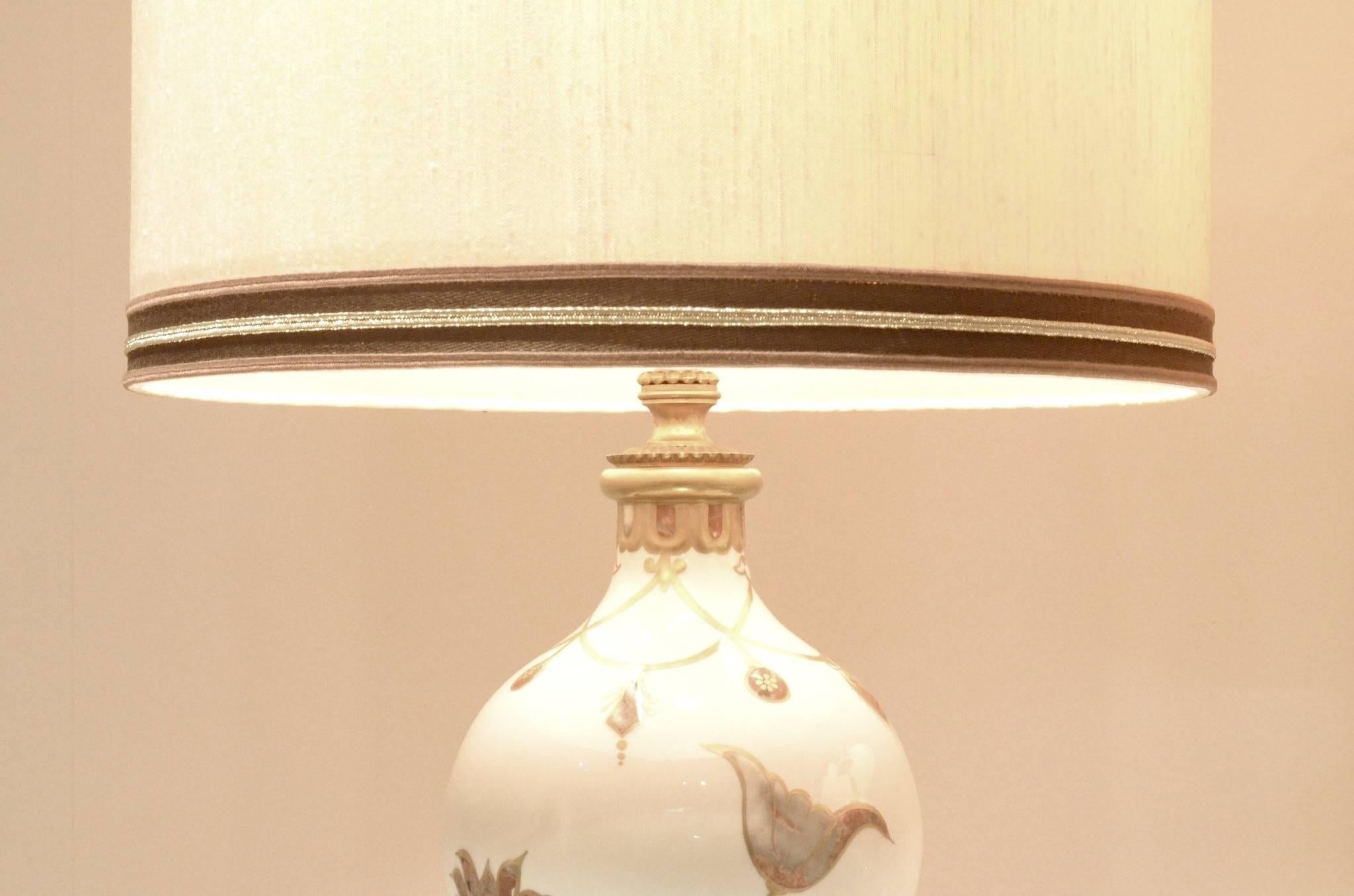 Pair of French Table Lamps in Bronze and Porcelain by Manufacture De Sèvres im Angebot 3