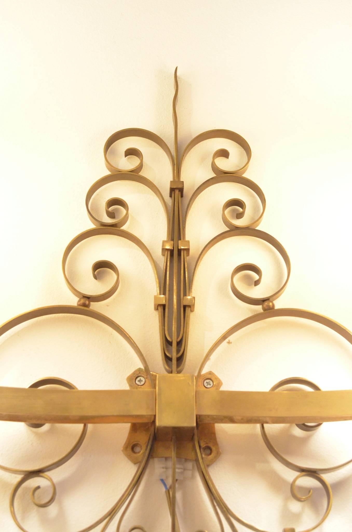 Three Art Deco René Drouet Style Sculptural Full Brass Wall Sconces Lamps, Set For Sale 5