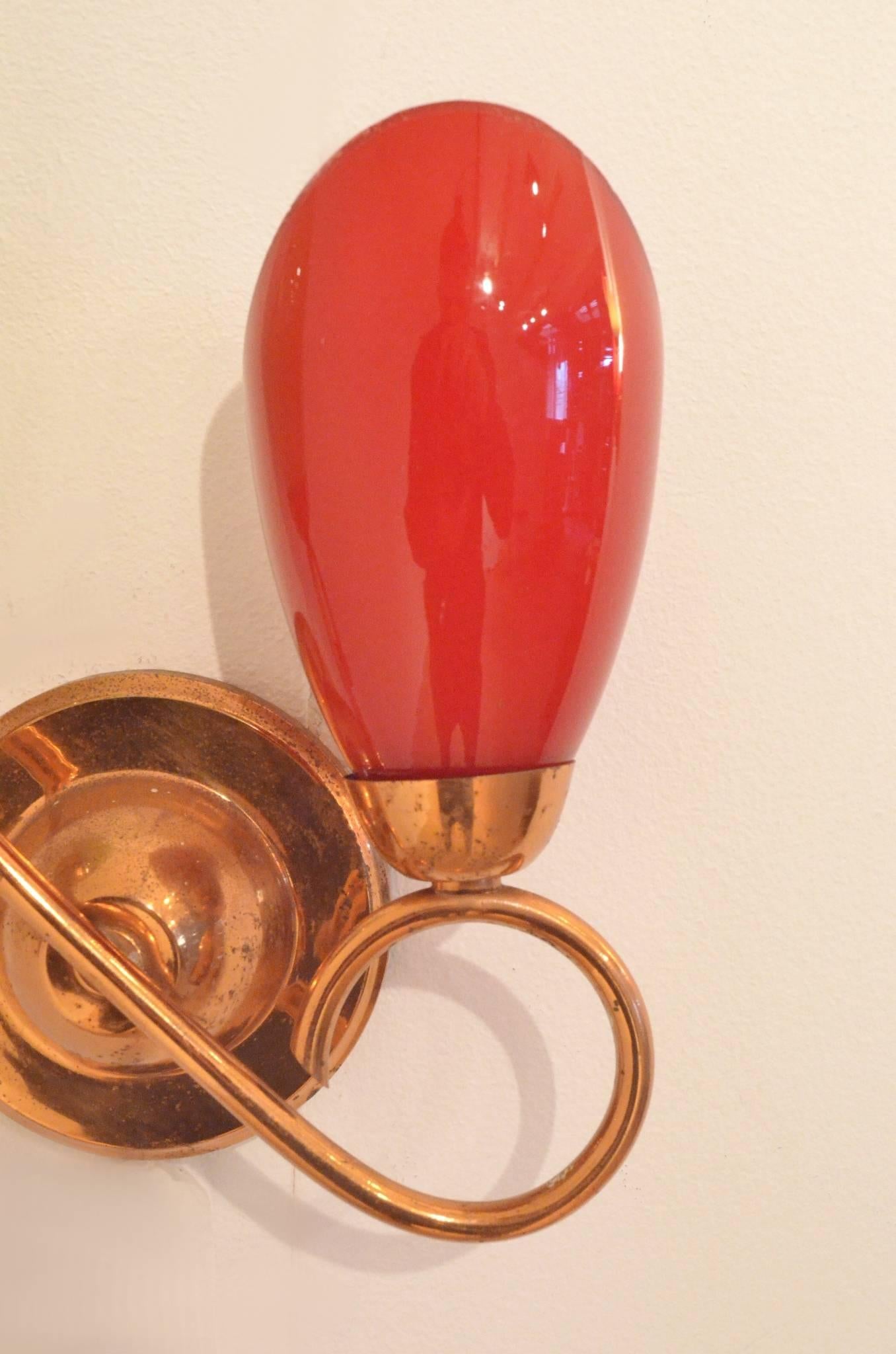 Pair of Midcentury Multicolor Red & Green Glass & Curvy Copper Wall Sconces 1