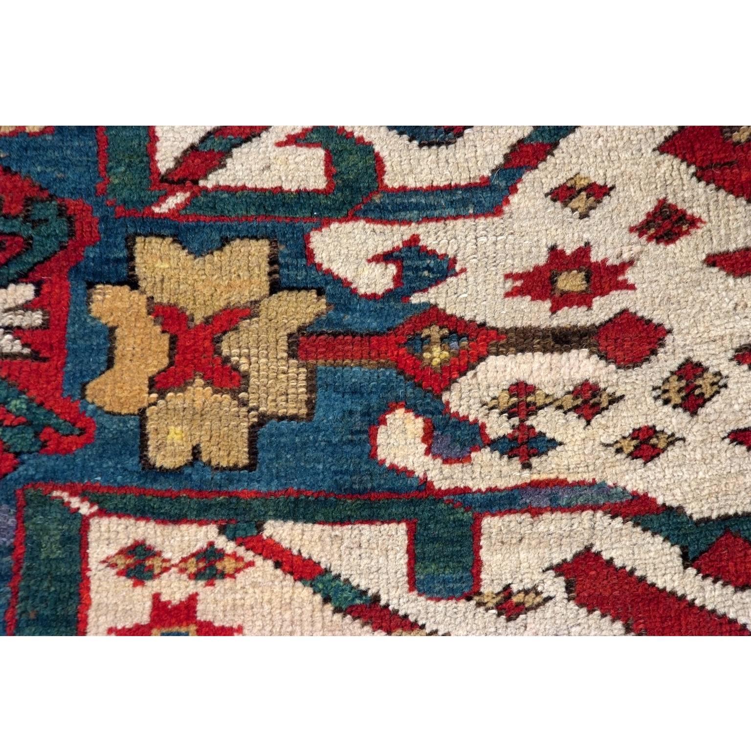 Late 19th Century Eagle Kazak Chelaberd Wool Carpet In Excellent Condition For Sale In Rome, IT