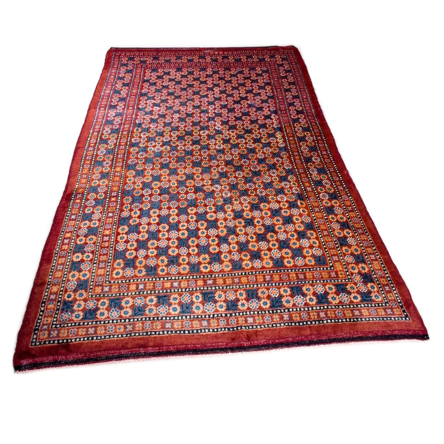 20th century Samarkand carpet with all-over design. Very decorative piece with stunning colors.