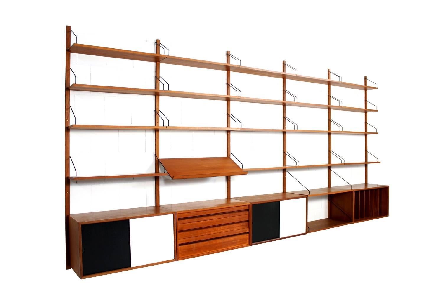 Large 1960s Poul Cadovius Royal Teak Shelf System Danish Modern Design Unit 3
