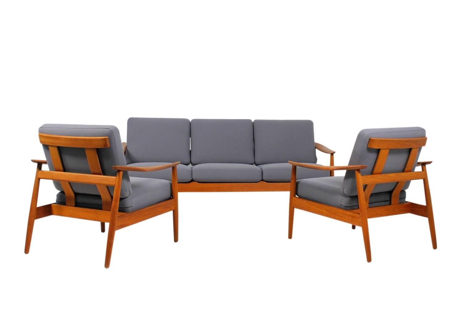 Mid-20th Century Beautiful and Rare Arne Vodder Teak Sofa Danish Modern Design, Mid-Century For Sale