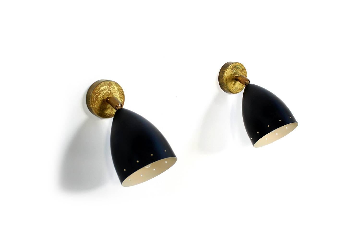 Pair of Adjustable Italian Sconces Brass Stilnovo Style In Good Condition In Hamminkeln, DE
