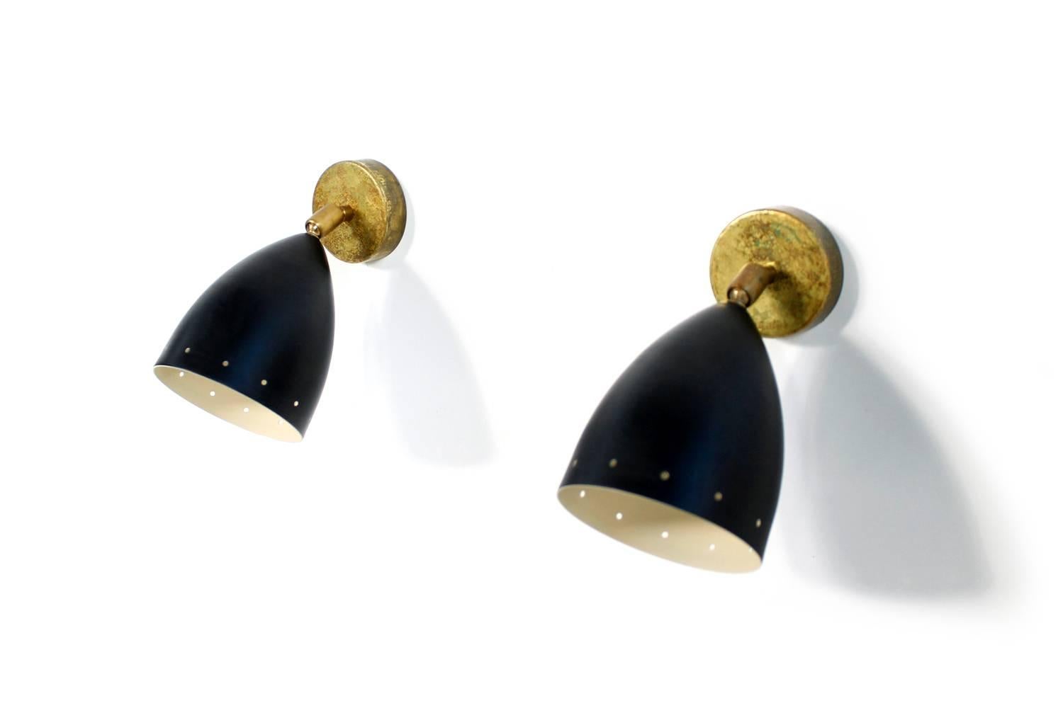 20th Century Pair of Adjustable Italian Sconces Brass Stilnovo Style