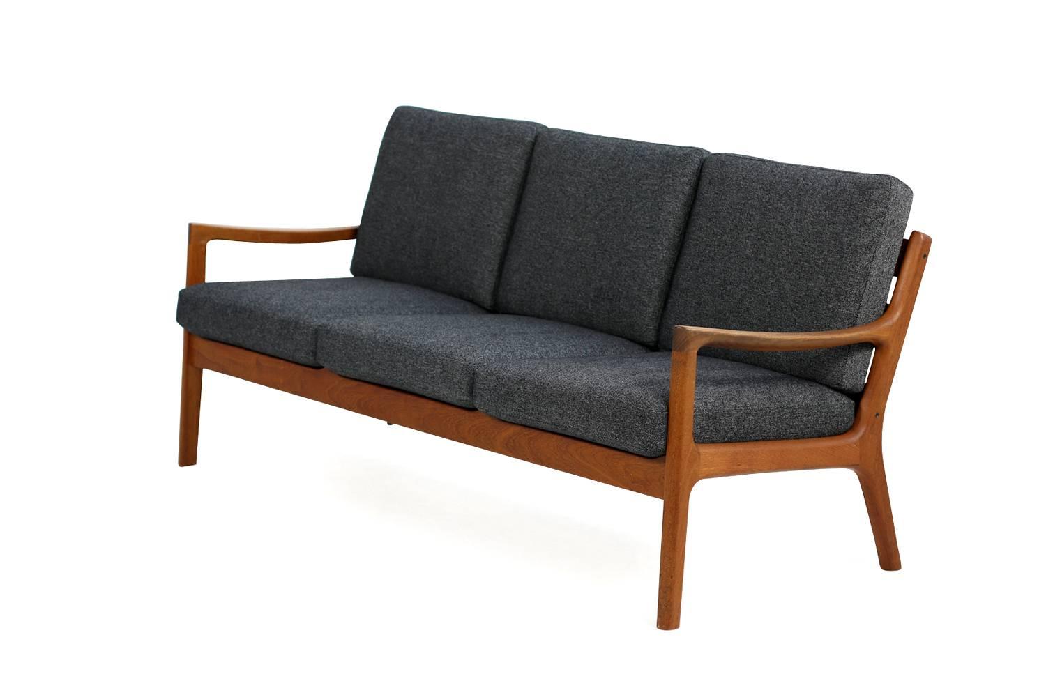 Ole Wanscher 1960s Teak Three-Seat Sofa Senator Series Danish Modern (a) In Excellent Condition In Hamminkeln, DE
