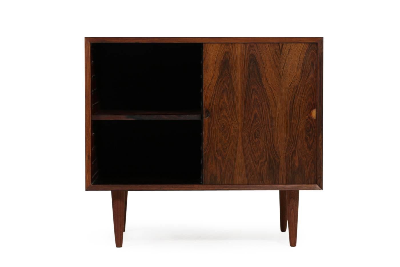 Beautiful Poul Cadovius rosewood sideboard with sliding doors.
Very good condition, another matching sideboard available, pls. check our storefront.