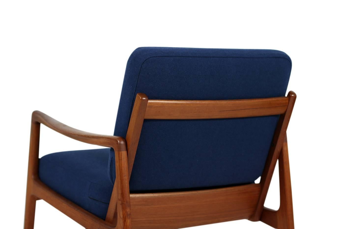 Mid-20th Century Pair of 1960s Ole Wanscher Mod. 109 Teak Easy Lounge Chairs Danish Modern For Sale