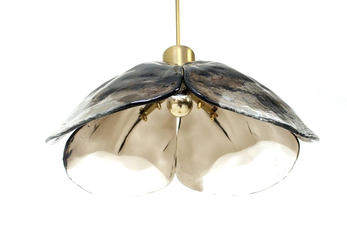 Large 1960s Austrian Kalmar Murano Glass and Brass Leaf Chandelier, Pendant Lamp In Good Condition In Hamminkeln, DE