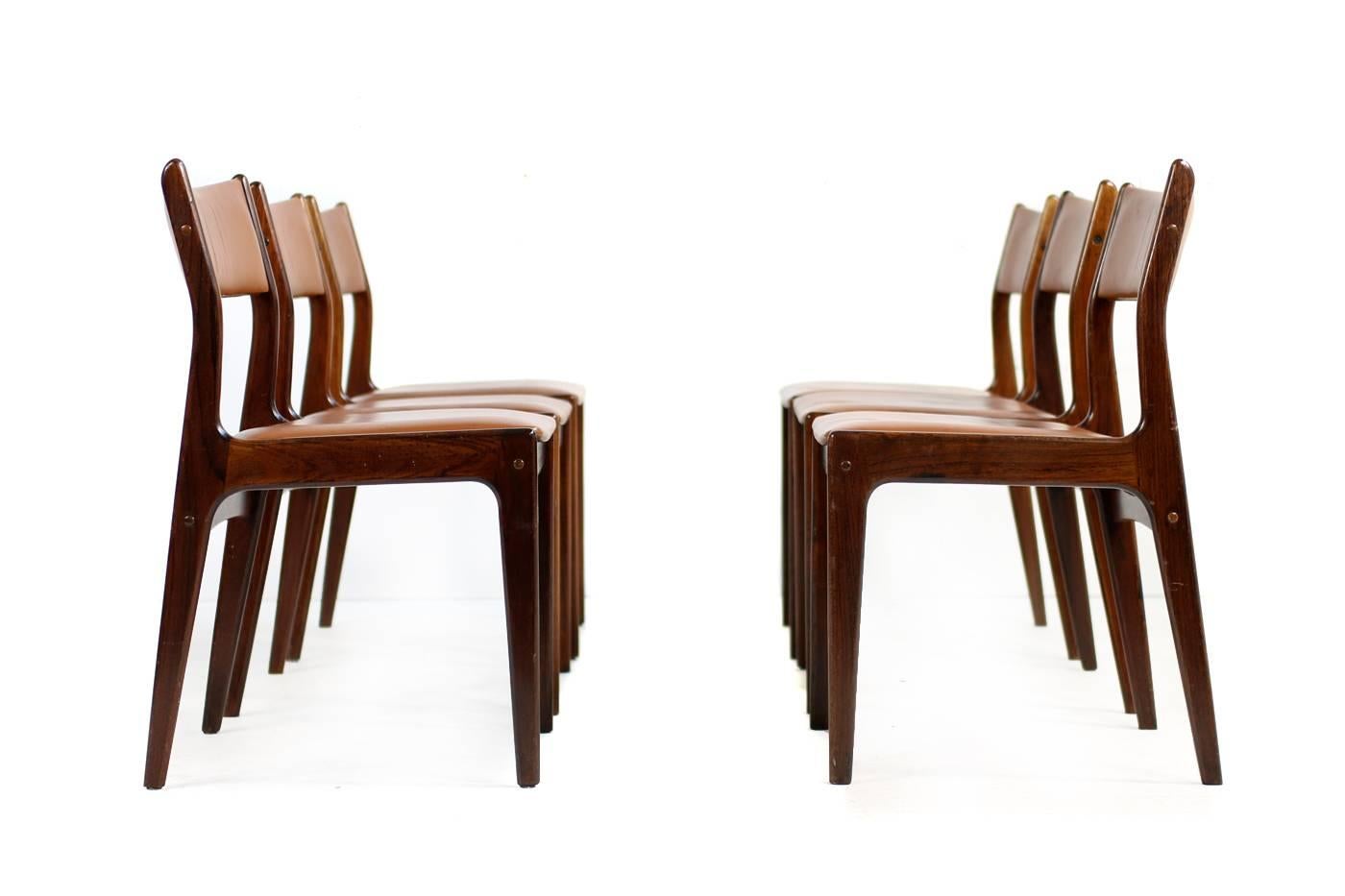 Set of Six Johannes Andersen Rosewood Dining Chairs Cognac Leather Uldum DK In Good Condition In Hamminkeln, DE