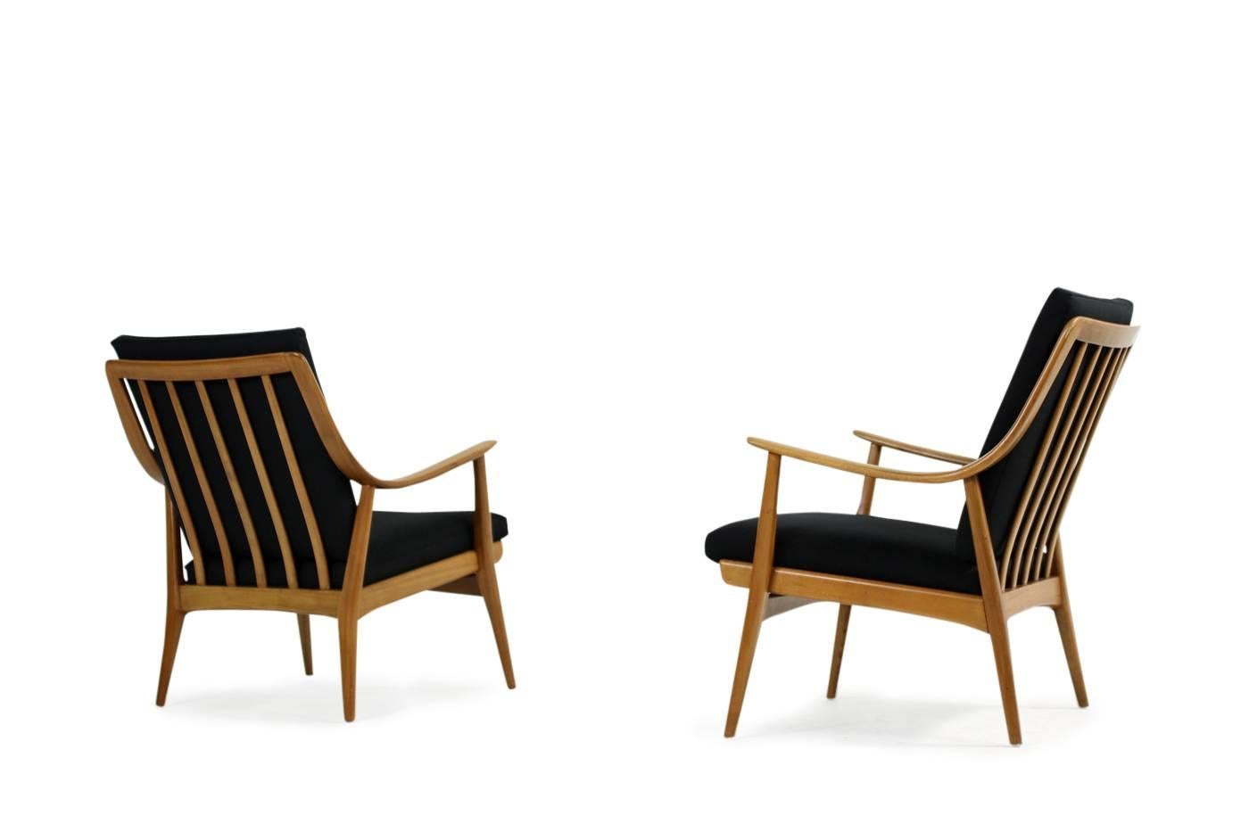 Mid-20th Century Very Rare Pair of 1950s Mid-Century Modern Beechwood Easy Lounge Chairs