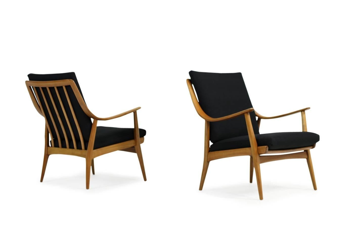 Very Rare Pair of 1950s Mid-Century Modern Beechwood Easy Lounge Chairs 1