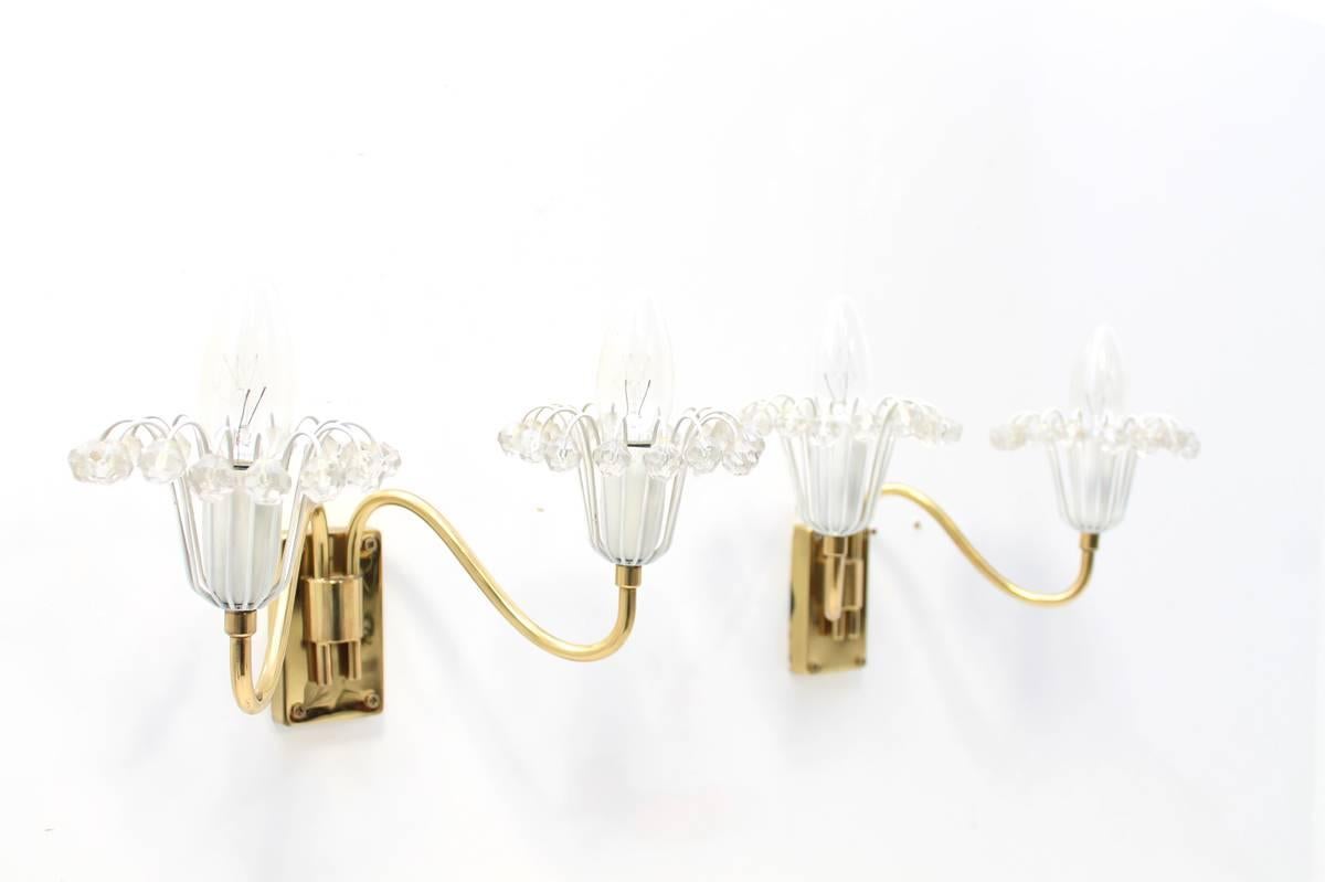 Mid-20th Century Pair of 1960s Austrian Emil Stejnar Wall Lights Crystal Glass and Brass Sconces For Sale