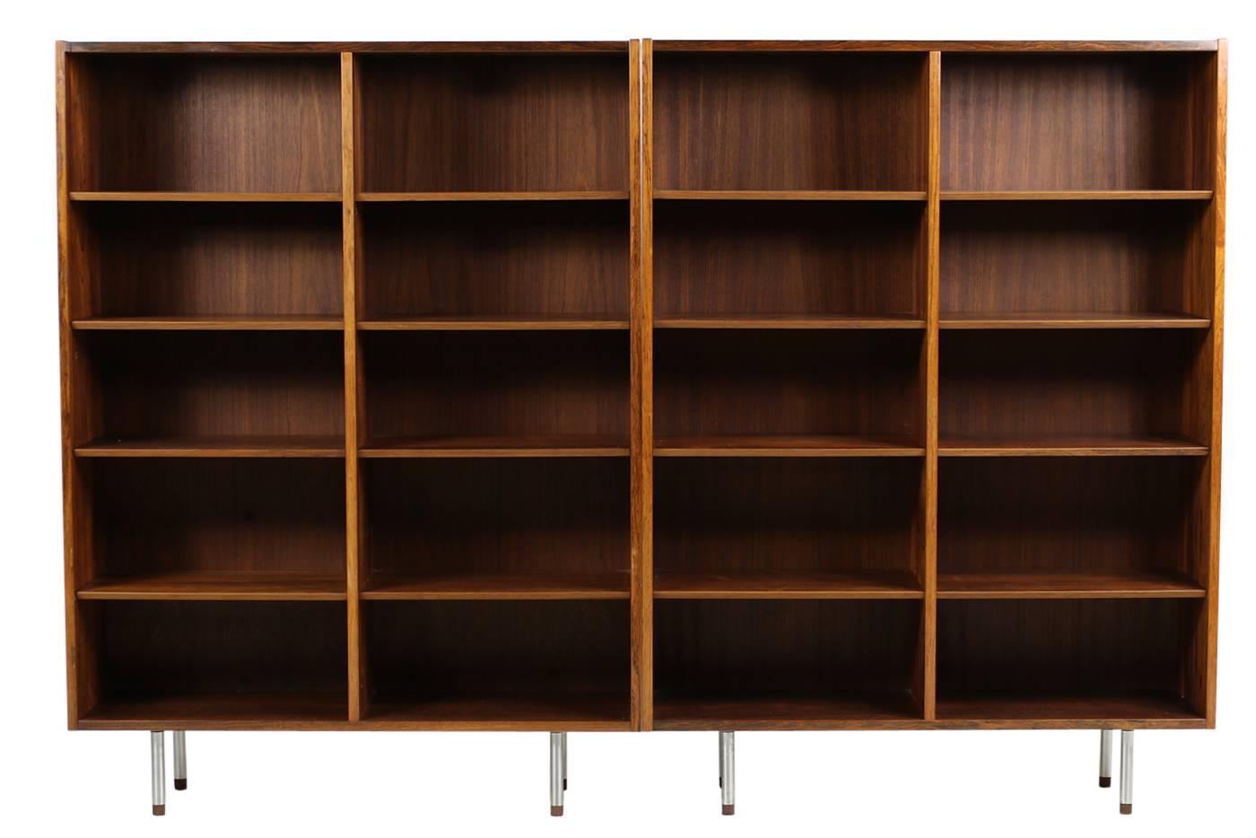 Large Pair of 1960s Poul Hundevad Bookcases Rosewood Danish Modern Shelves In Excellent Condition In Hamminkeln, DE