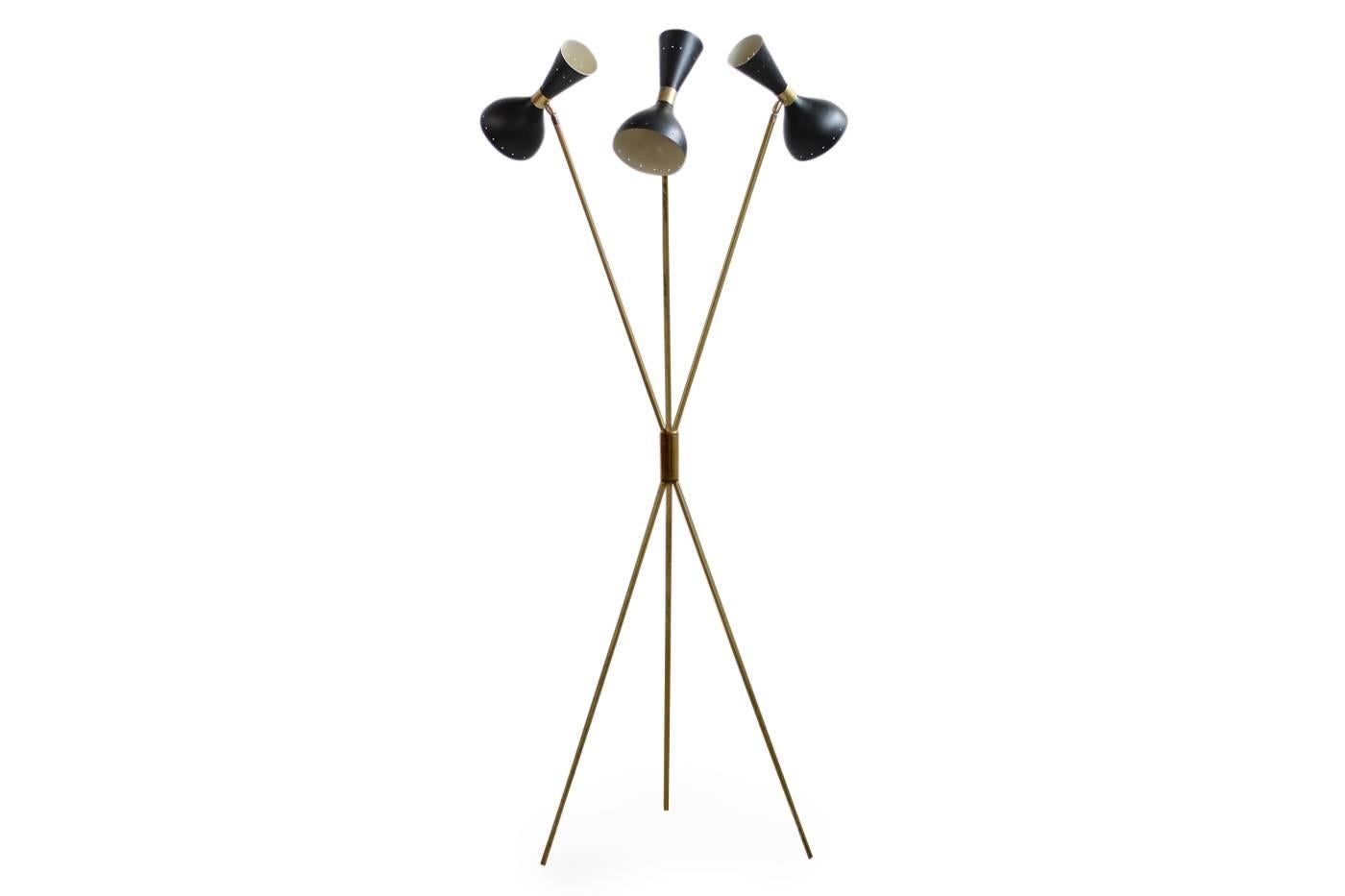 Beautiful tripod floor lamp, large metal lampshades and brass base. Each lampshade for two bulbs, up to 60W each bulb, it can be used with only three or with six bulbs, fantastic condition with patina on the brass, no dents. The lampshades are