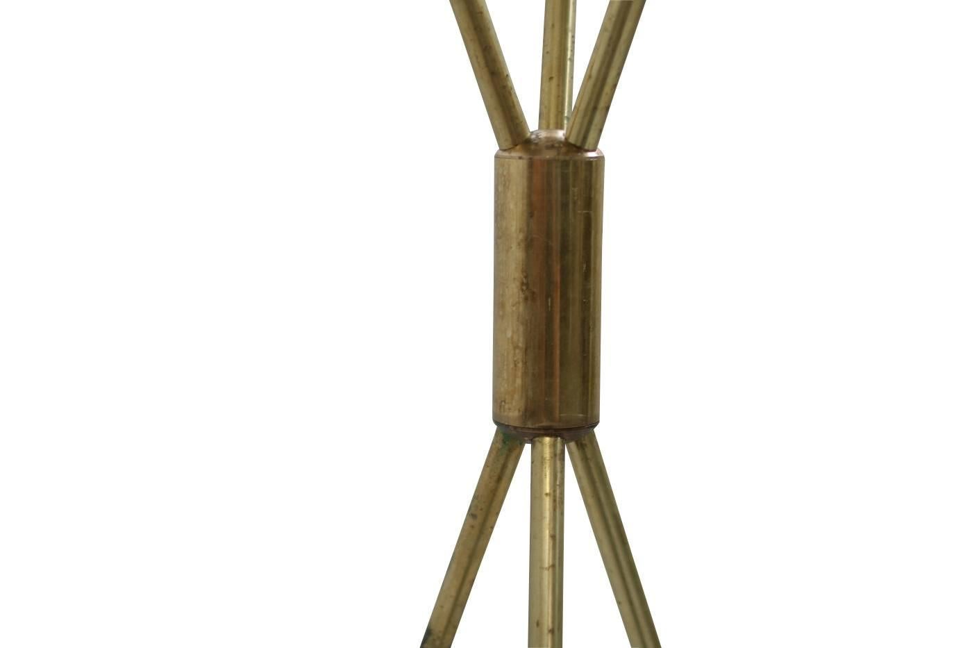 Mid-Century Modern Amazing Italian Minimalist Adjustable Tripod Floor Lamp Brass in Stilnovo Style
