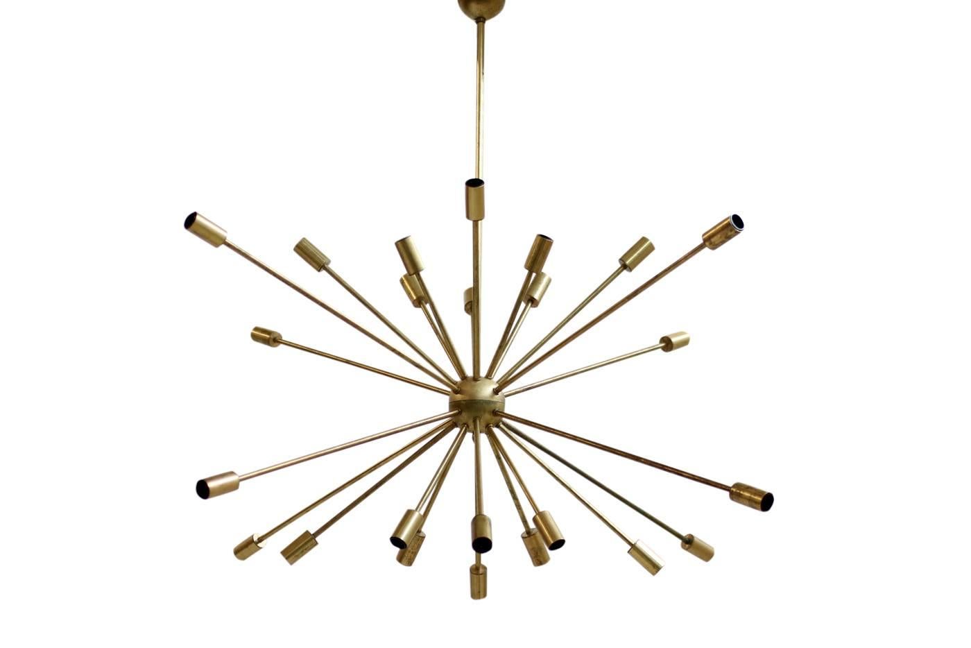 Beautiful Italian Sputnik brass chandelier, 24 arms, fantastic patina on the brass parts, in Stilnovo style, made in Italy. It can be used in the US and of course in Europe or Asia.