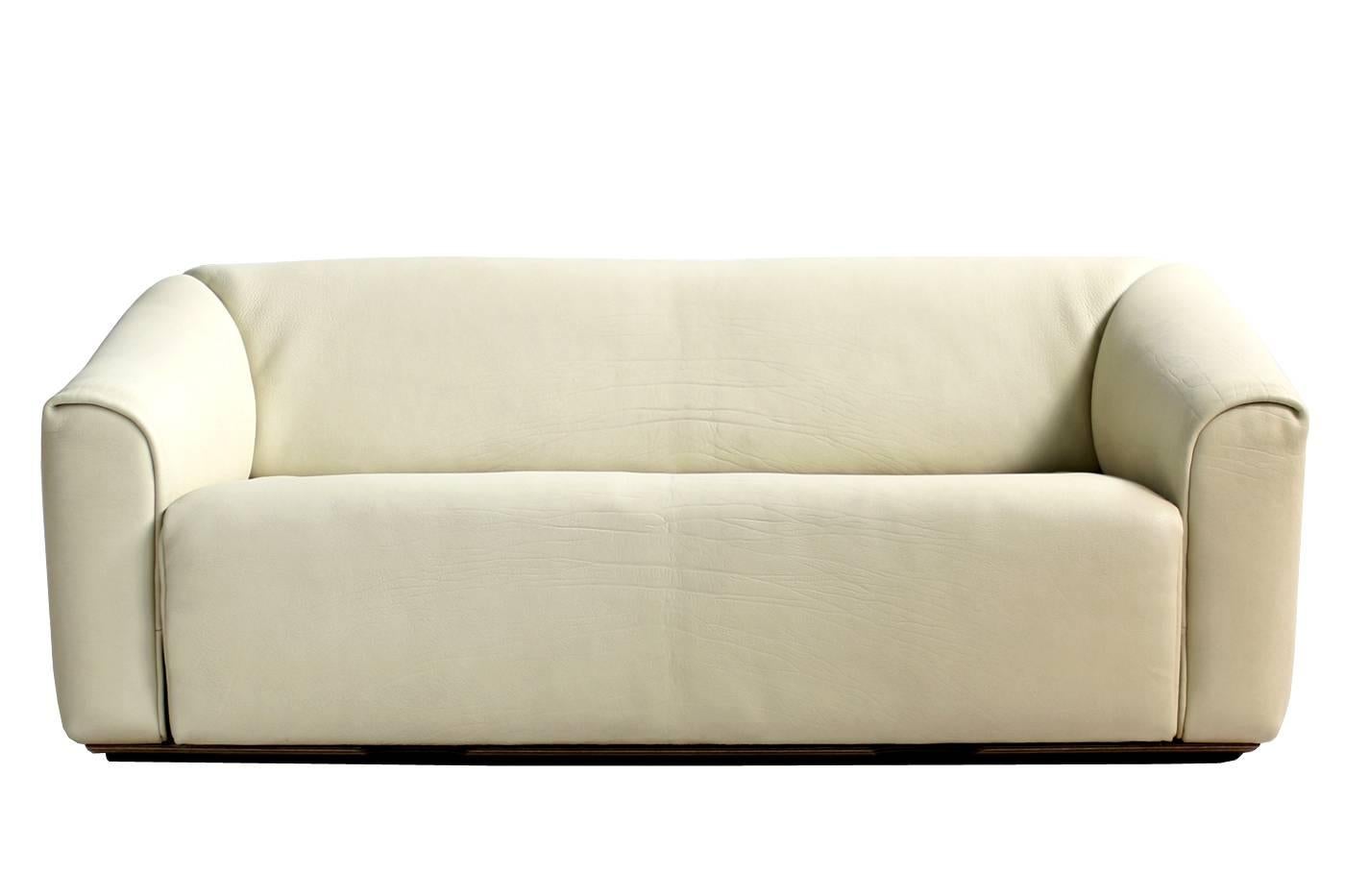 1970s De Sede DS 47 Buffalo Leather Lounge Sofa with Extendable Seat Ecru No. 1 (Ende des 20. Jahrhunderts) im Angebot