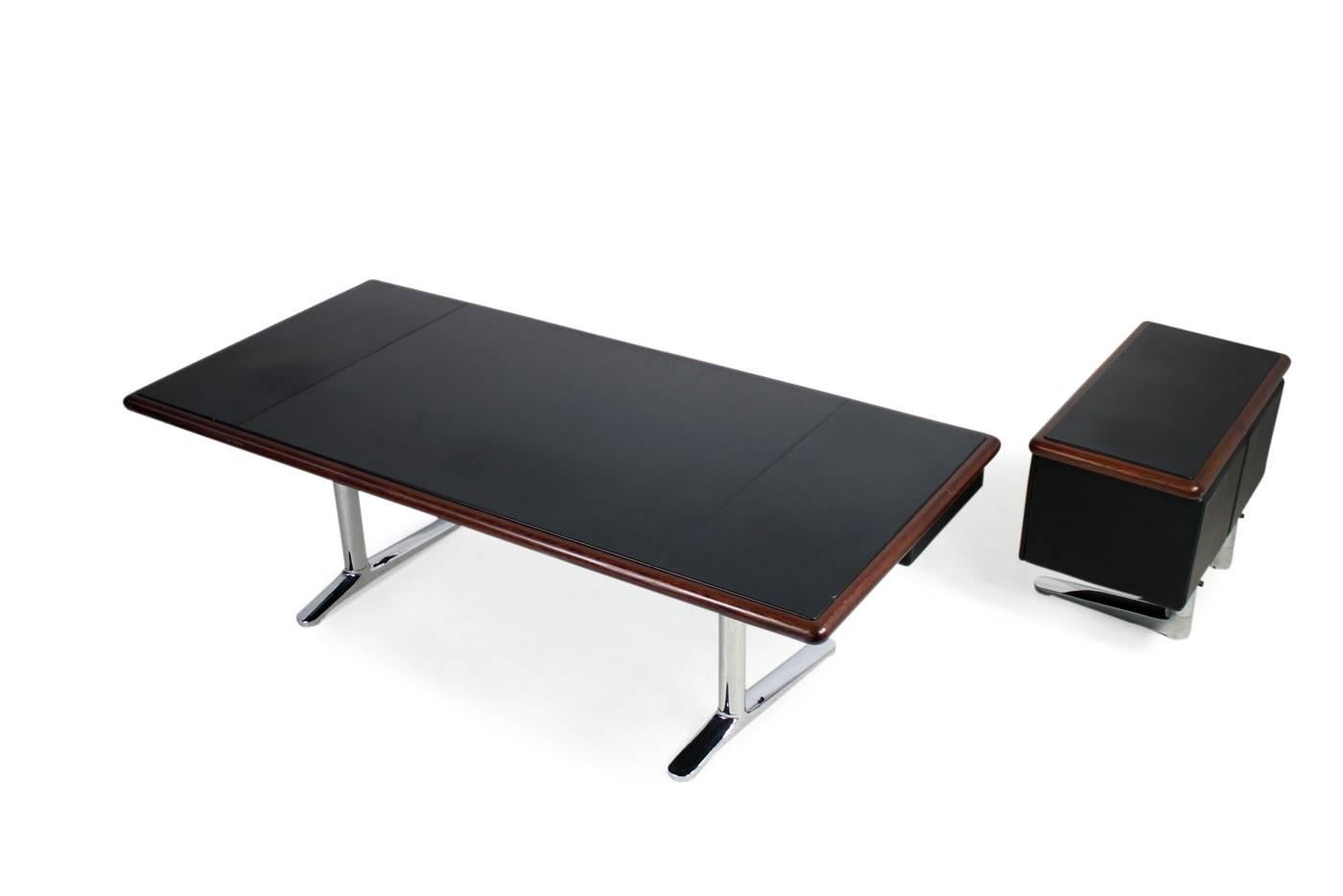 American 1970s Warren Platner Exectutive Desk in Solid Dark Oak & Leather with Sideboard