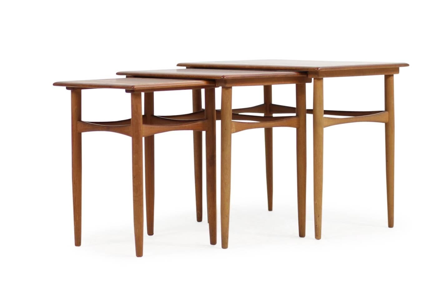 Beautiful set of three 1960s nesting tables, Danish modern design, very good condition.
The largest table is W x D x H 58 x 37 x 47cm
We have another set in rosewood, please visit our 1stdibs storefront.
