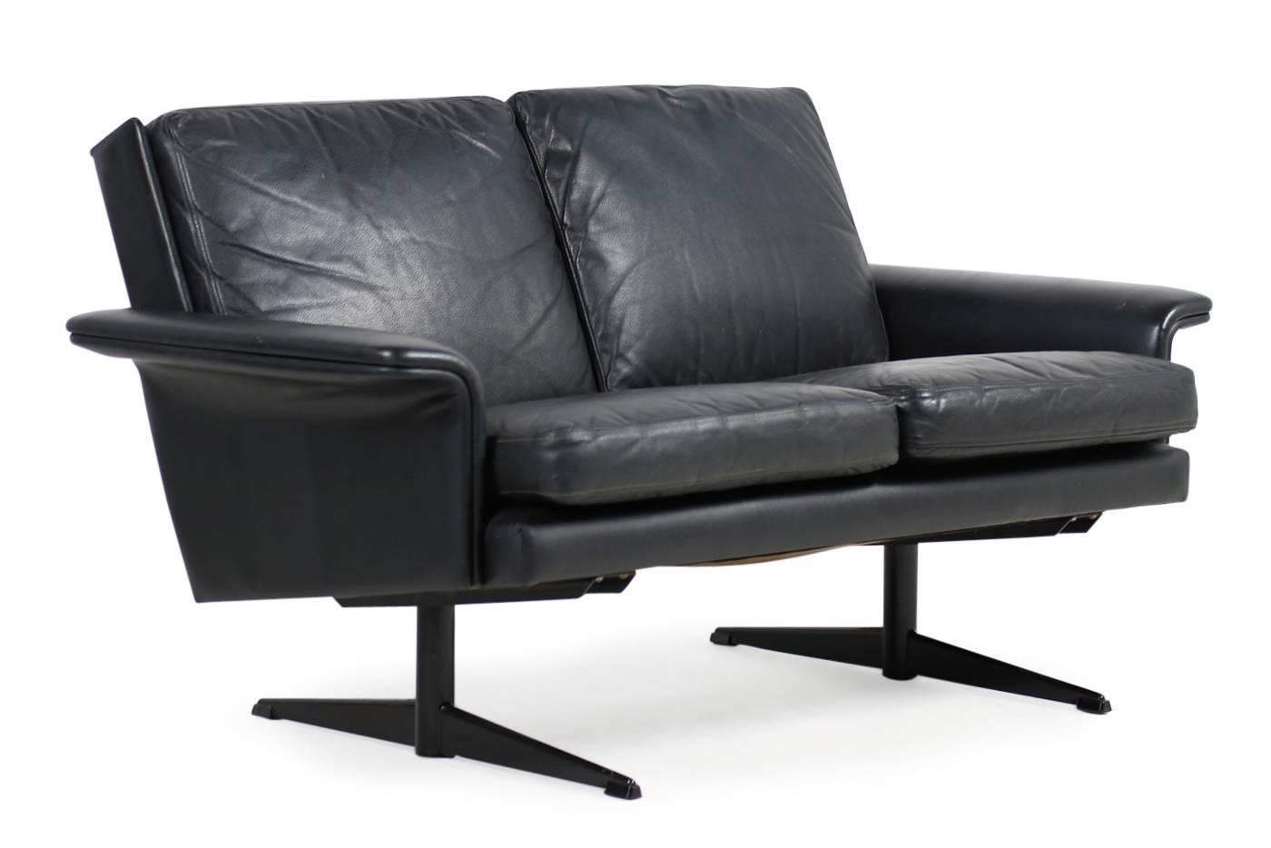danish black leather sofa