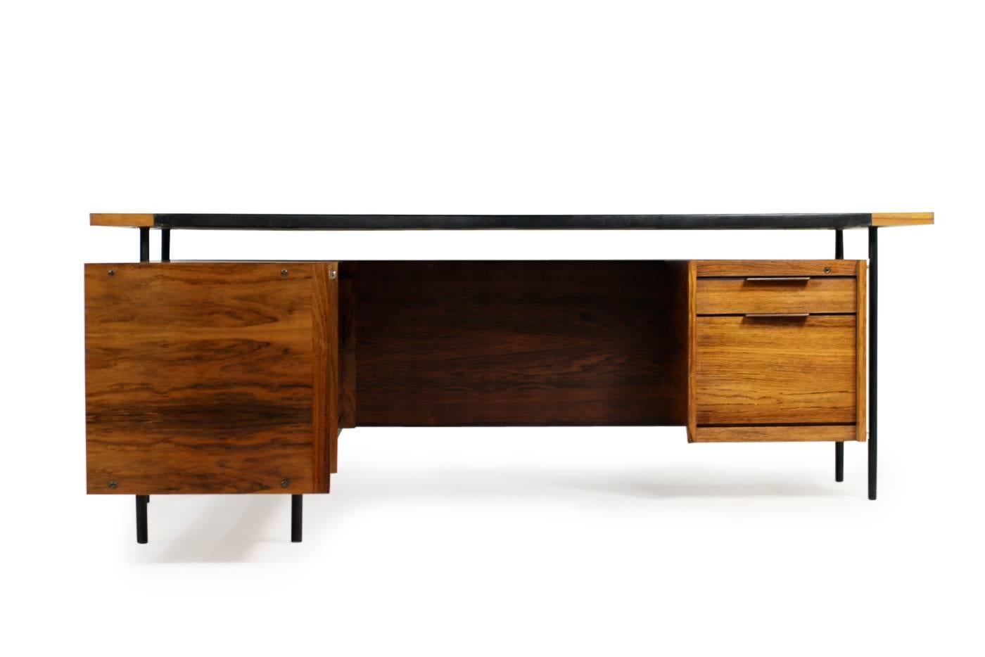 Rare Sven Ivar Dysthe 1960s Executive Desk & Sideboard for Dokka, Leather For Sale 3