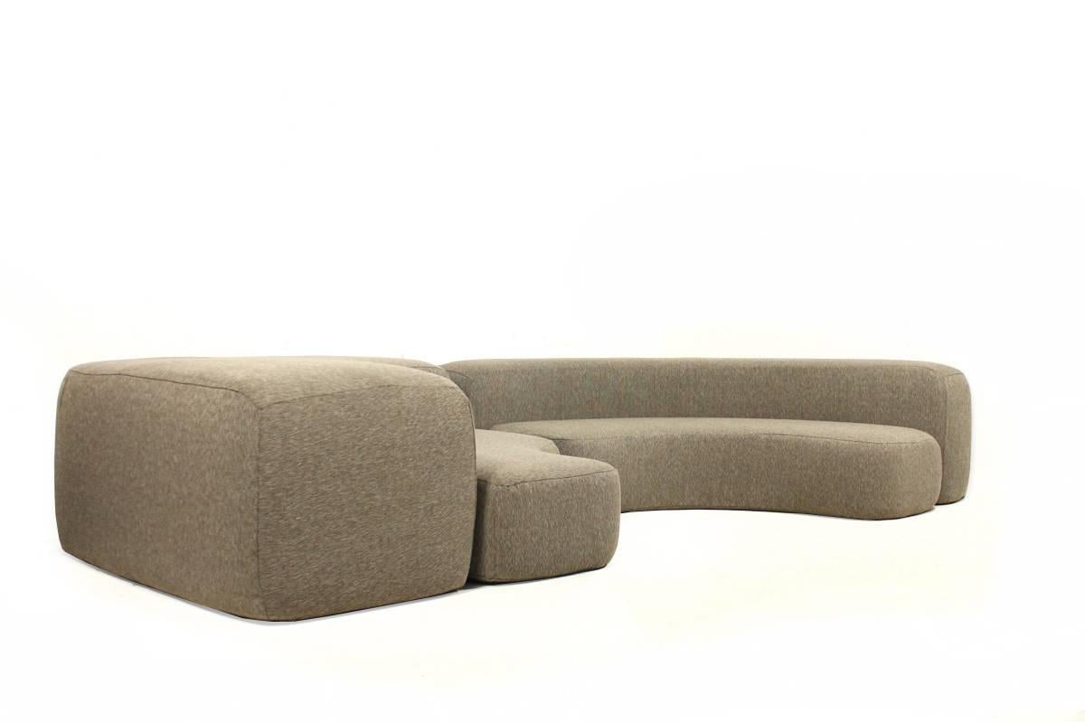 Beautiful and very rare Ennio Chiggio Environ One modular sofa for Nikol International, Italy, 1970s. Very good condition, reupholstered and covered with new woven fabric. Of course free standing. Total dimensions: 350 x 180 x 60cm seat height ca.