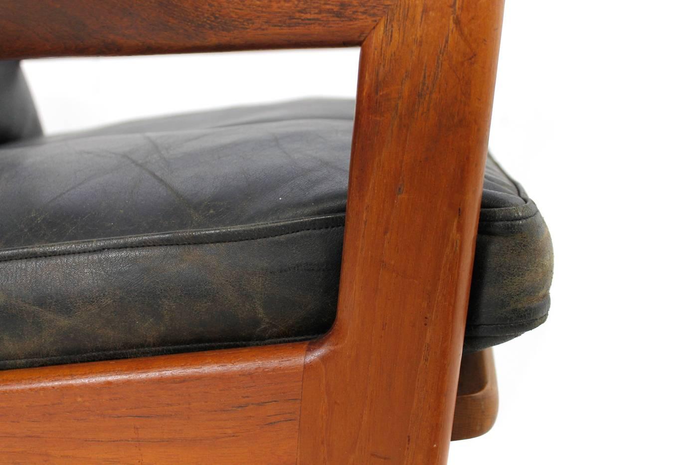 Mid-20th Century Mid-Century Modern Illum Wikkelso Teak and Leather Easy Chair, Danish, 1960s