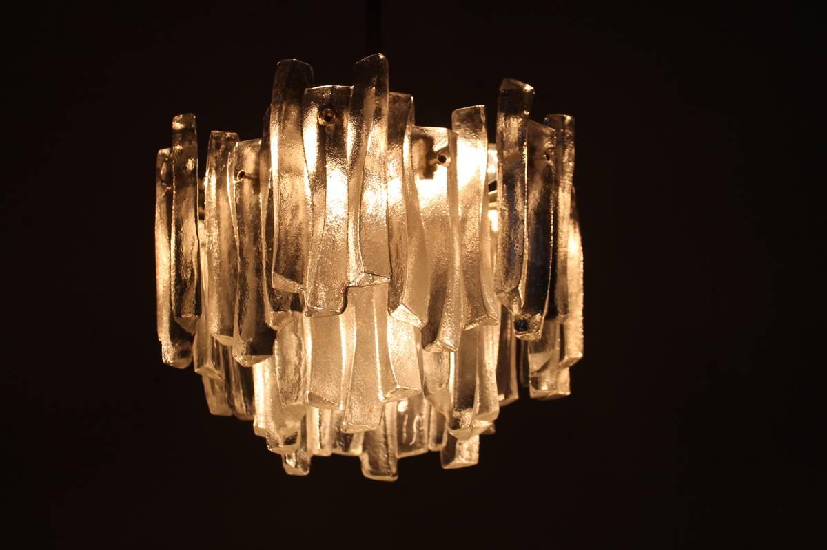 Mid-Century Modern Kalmar Chandelier with Massive Iceglass Parts, Austria, 1970s, Frosted Glass For Sale