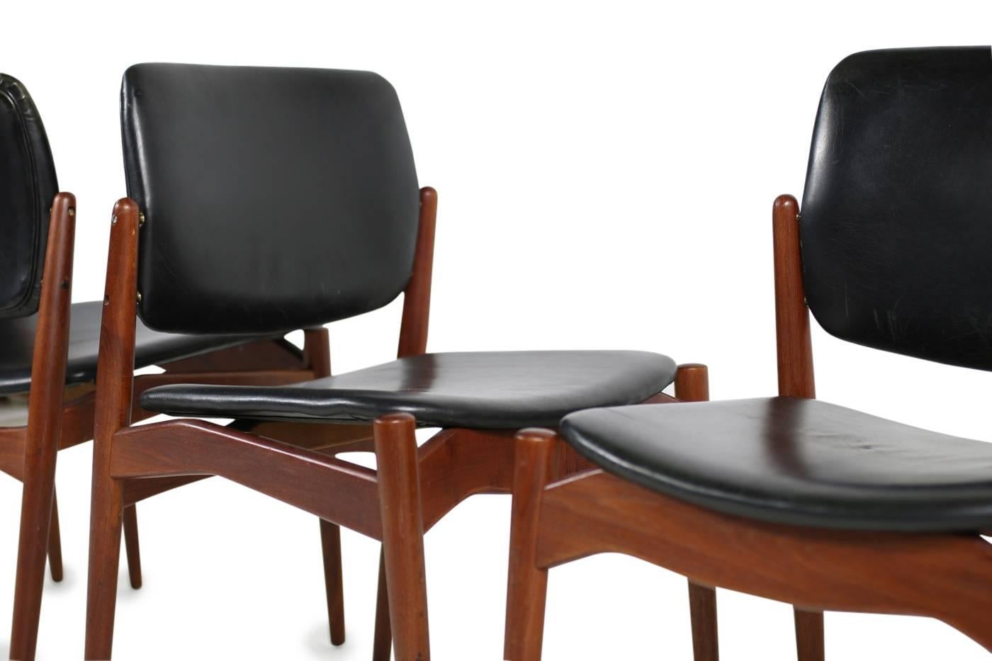 Set of Five 1960s Danish Erik Buck Teak and Leather Chairs Mod. 66 Ørum Møbler 3