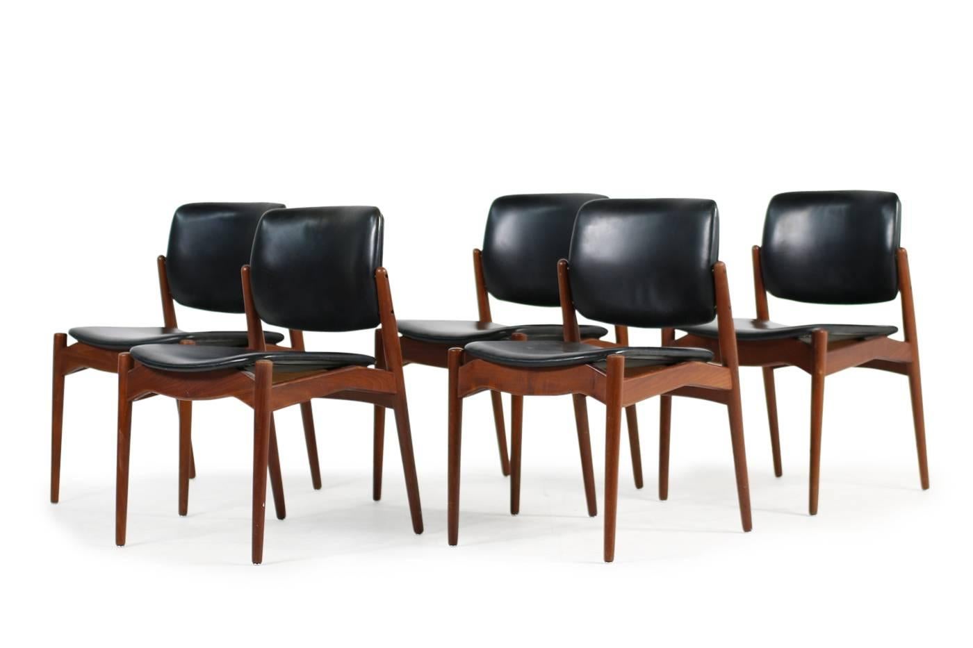 Mid-Century Modern Set of Five 1960s Danish Erik Buck Teak and Leather Chairs Mod. 66 Ørum Møbler