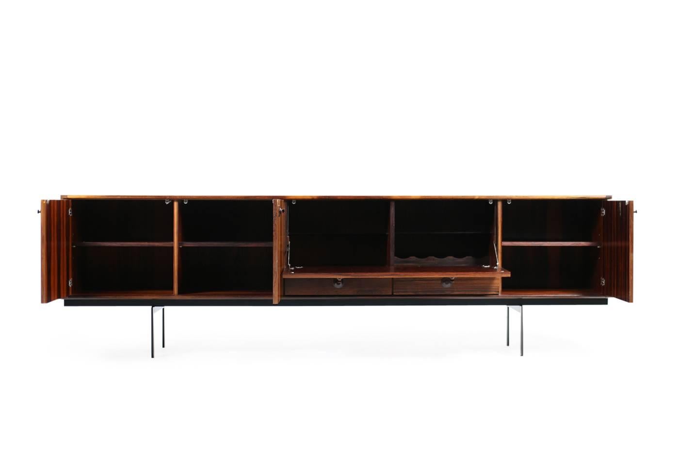 Large 1960s Rosewood Sideboard by William Watting for Fristho with Iron Base In Excellent Condition For Sale In Hamminkeln, DE