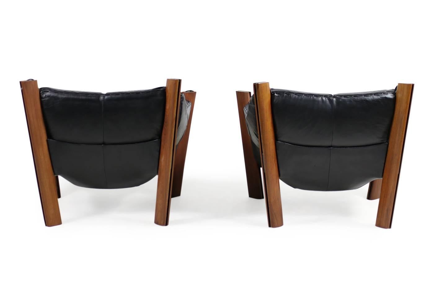 Late 20th Century Brazilian 1970s Percival Lafer Lounge Chairs & Ottoman Jacaranda & Black Leather For Sale