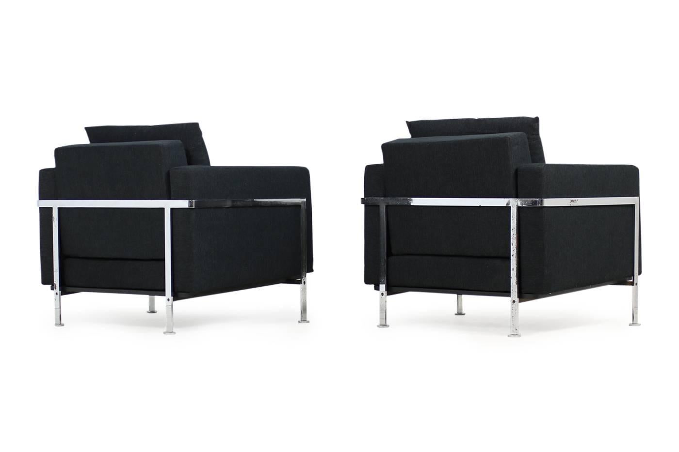 Late 20th Century Pair of 1970s Lounge Chairs by Robert Haussmann Mod. RH 302 De Sede, Metal Frame