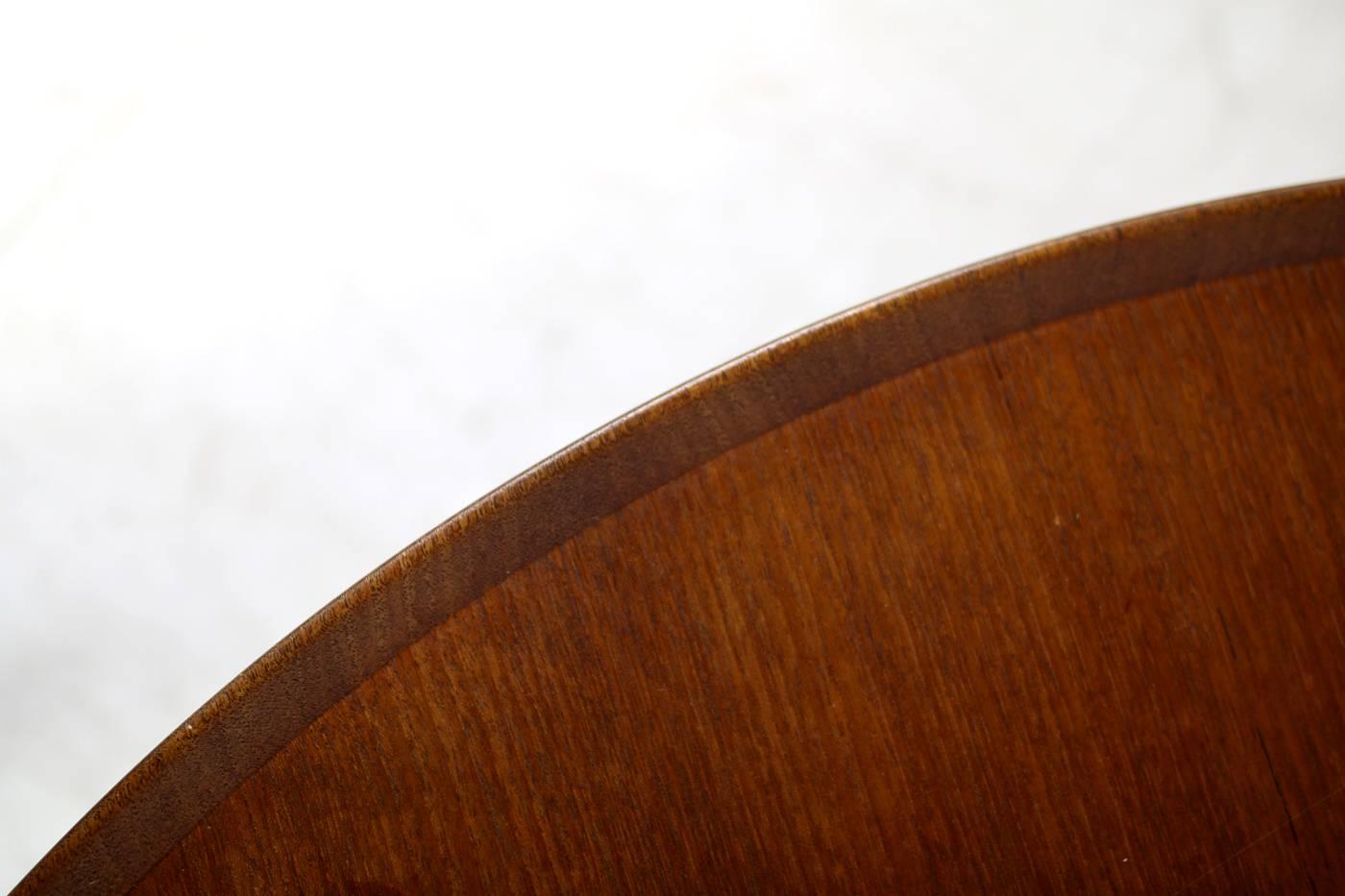 Mid-20th Century 1960s Danish Round Coffee Table by Ejner Larsen and Bender Madsen for Willy Beck