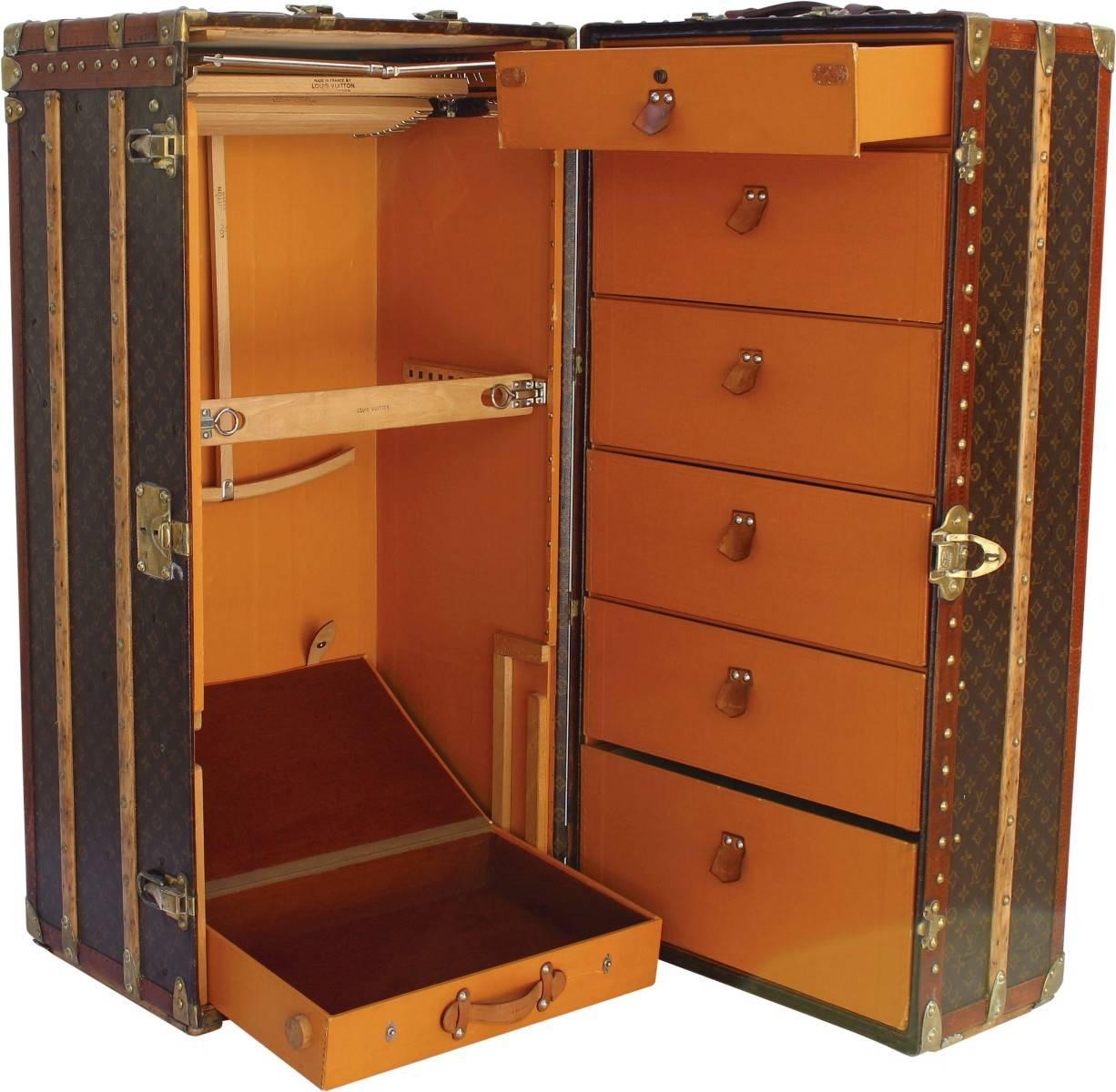 1930s Louis Vuitton Steamer Wardrobe In Excellent Condition In Double Bay, NSW