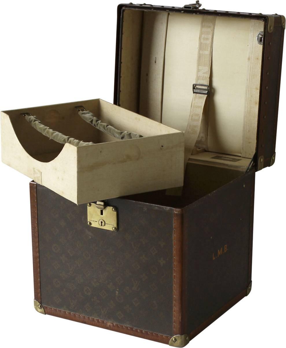 1930s trunk